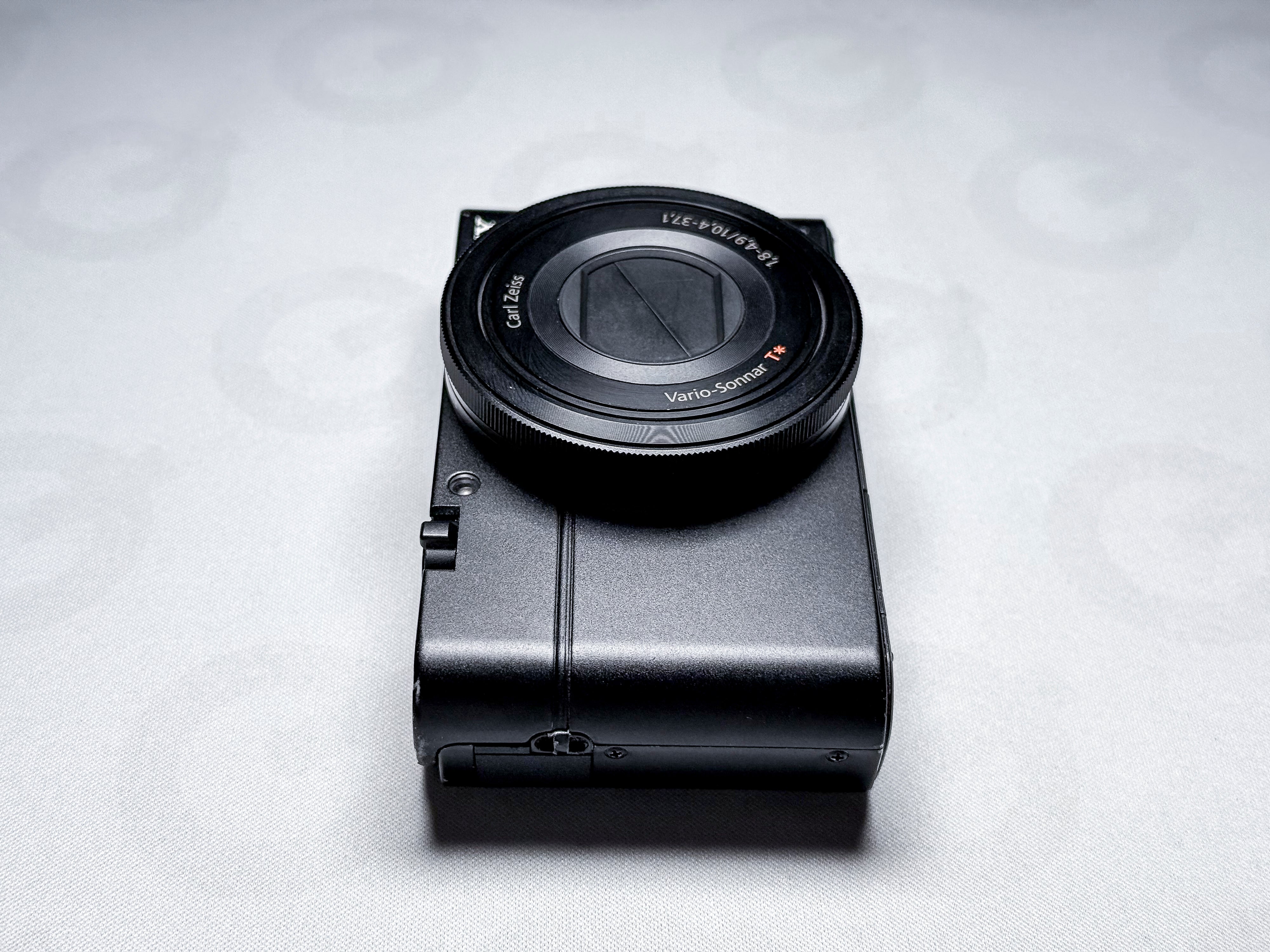 Sony RX100 Cyber-shot Digital Camera - 1 Year Warranty RX 100 RX-100