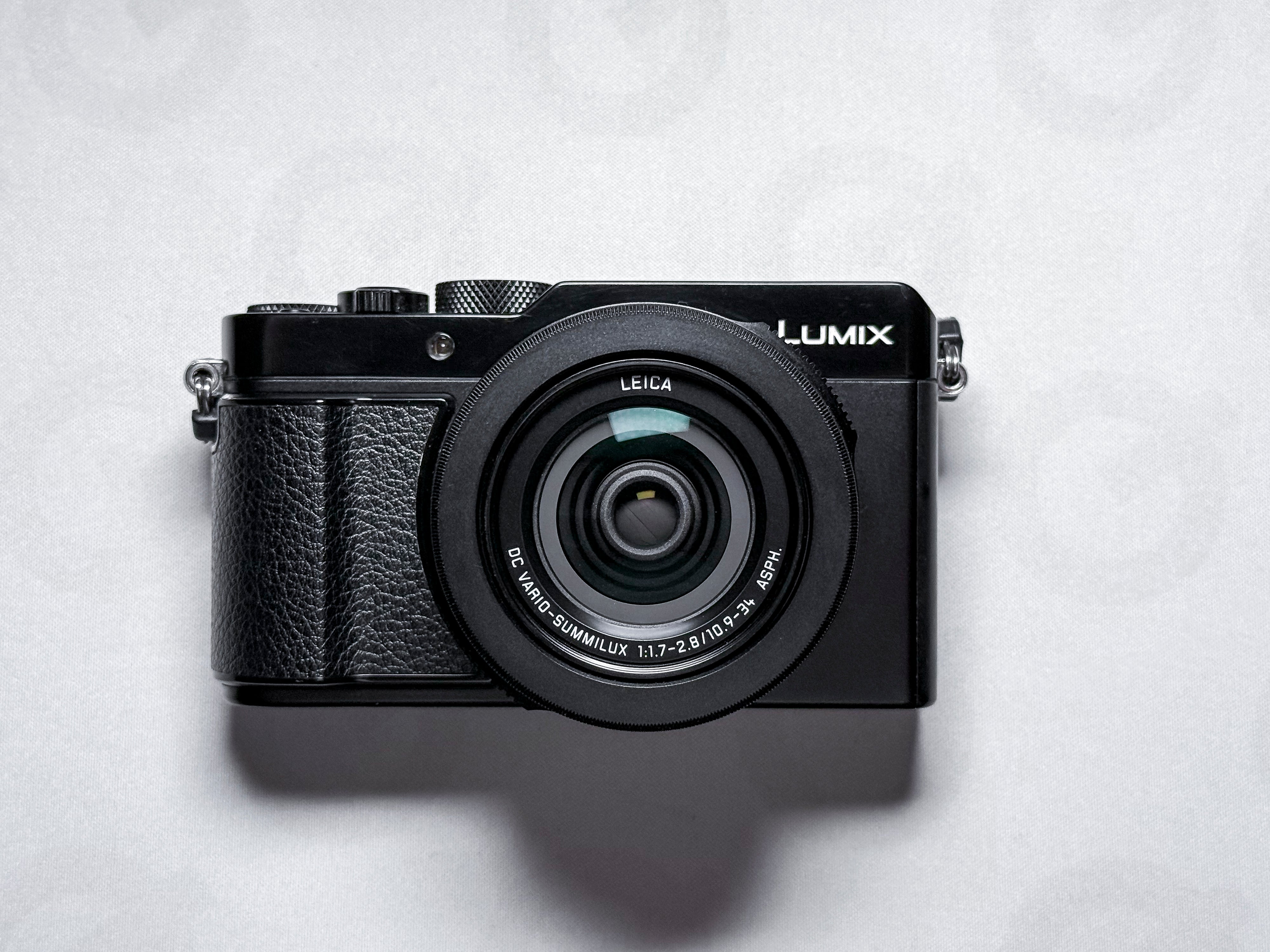 Panasonic Lumix LX100 II (uguale a Leica D-Lux 7) - 1 anno di garanzia, eccellente