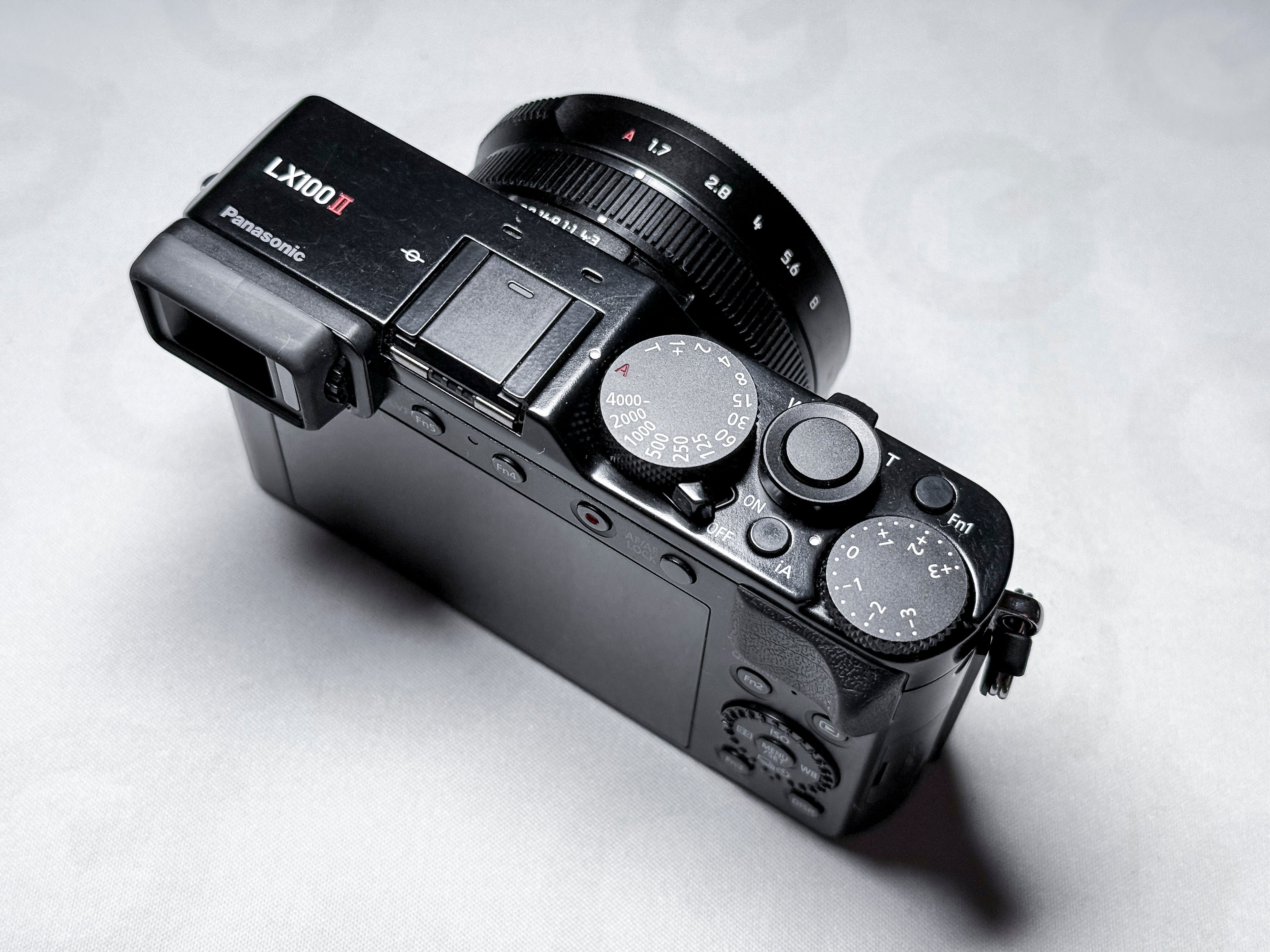 Panasonic Lumix LX100 II (uguale a Leica D-Lux 7) - 1 anno di garanzia, eccellente