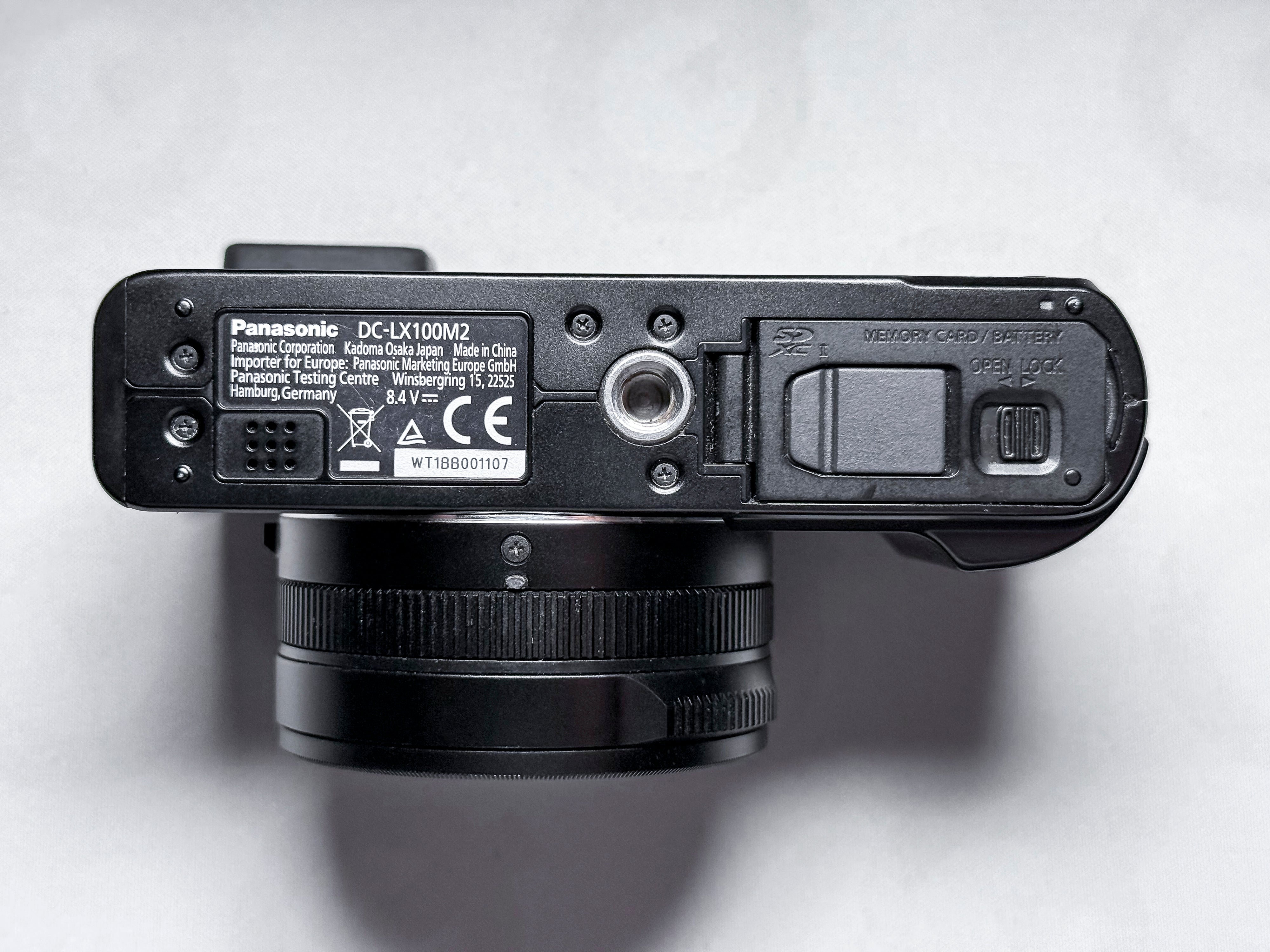 Panasonic Lumix LX100 II (uguale a Leica D-Lux 7) - 1 anno di garanzia, eccellente