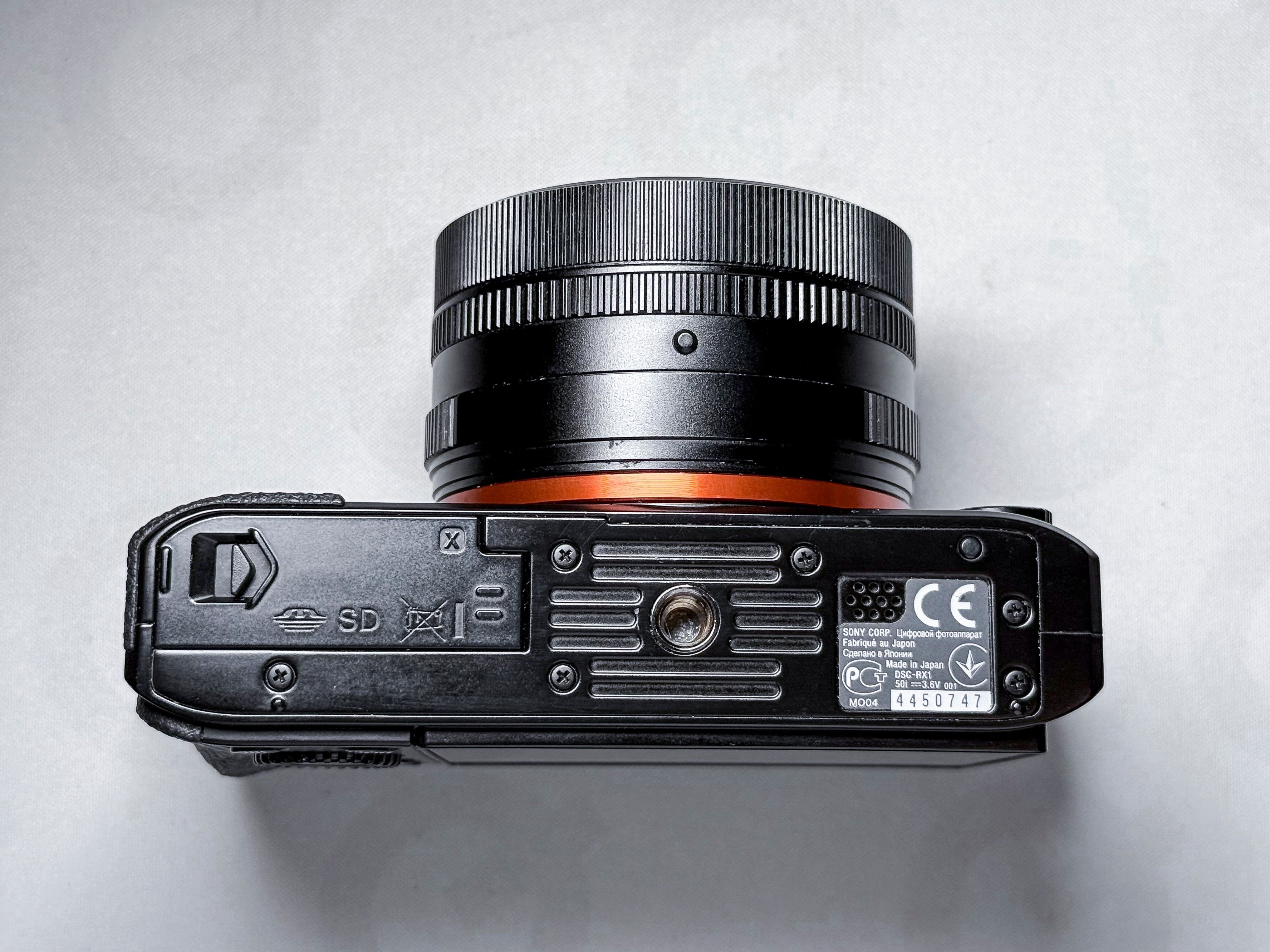 Sony RX1 Full Frame 35mm Zeiss Sonnar - 1 Year Warranty, Excellent