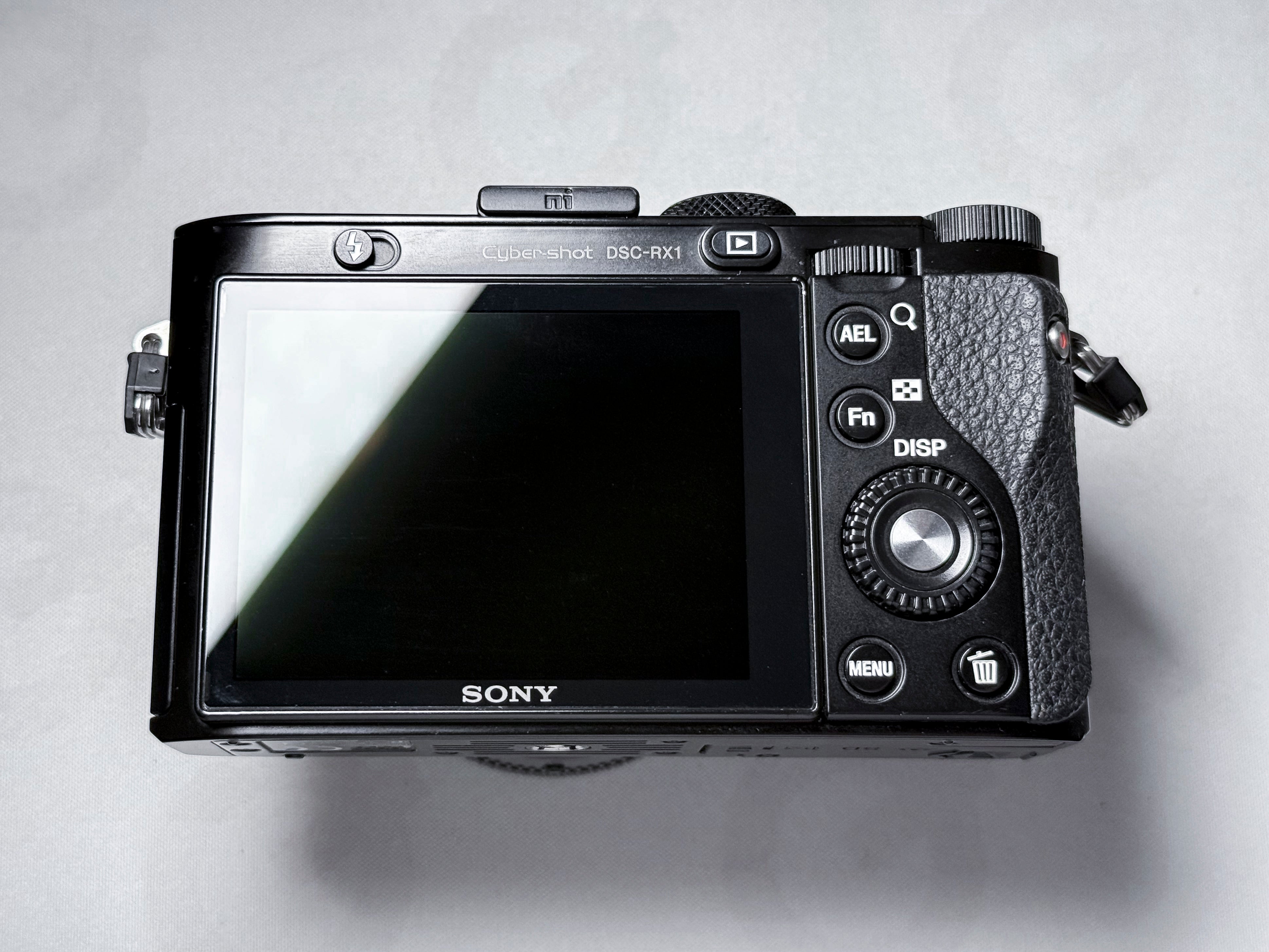 Sony RX1 Full Frame 35mm Zeiss Sonnar - 1 Year Warranty, Excellent