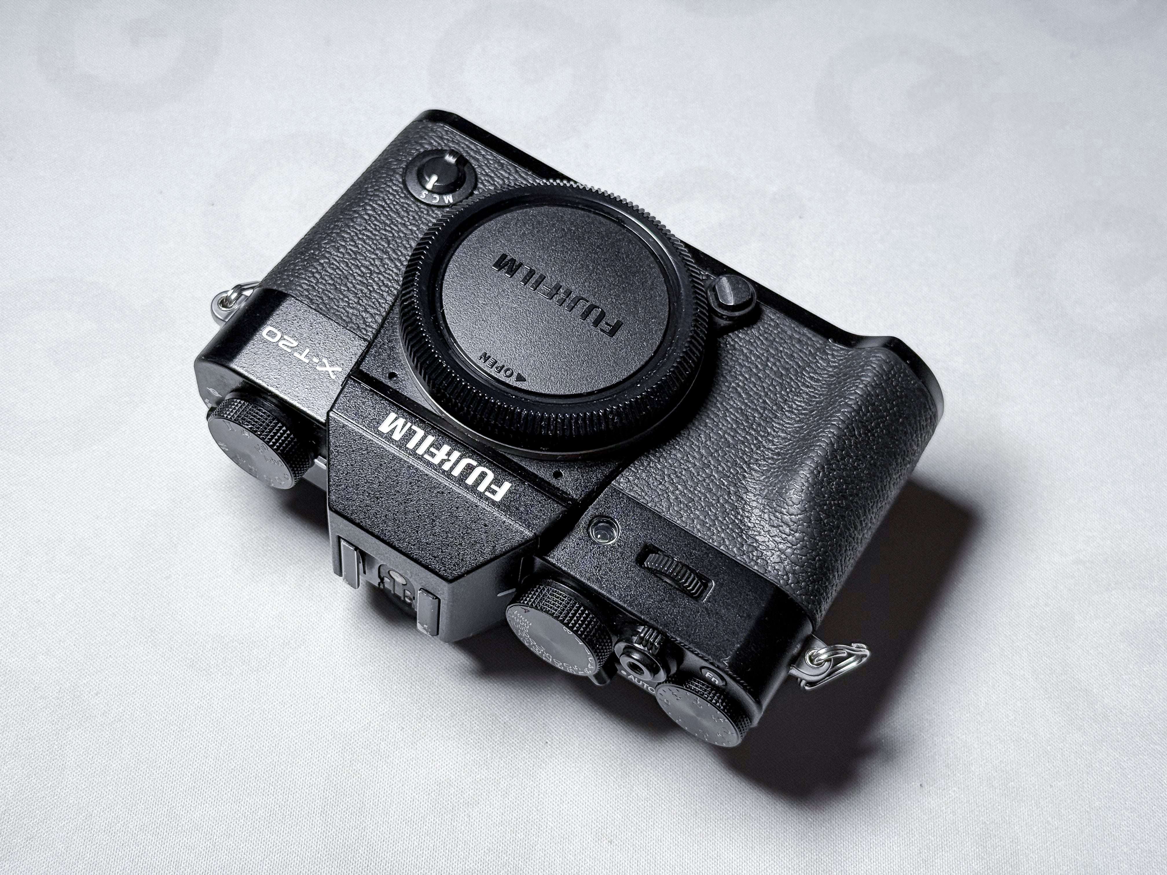 Fujifilm X-T20 Mirrorless APS-C 4K Video - 1 Year Warranty, Excellent Fuji XT20