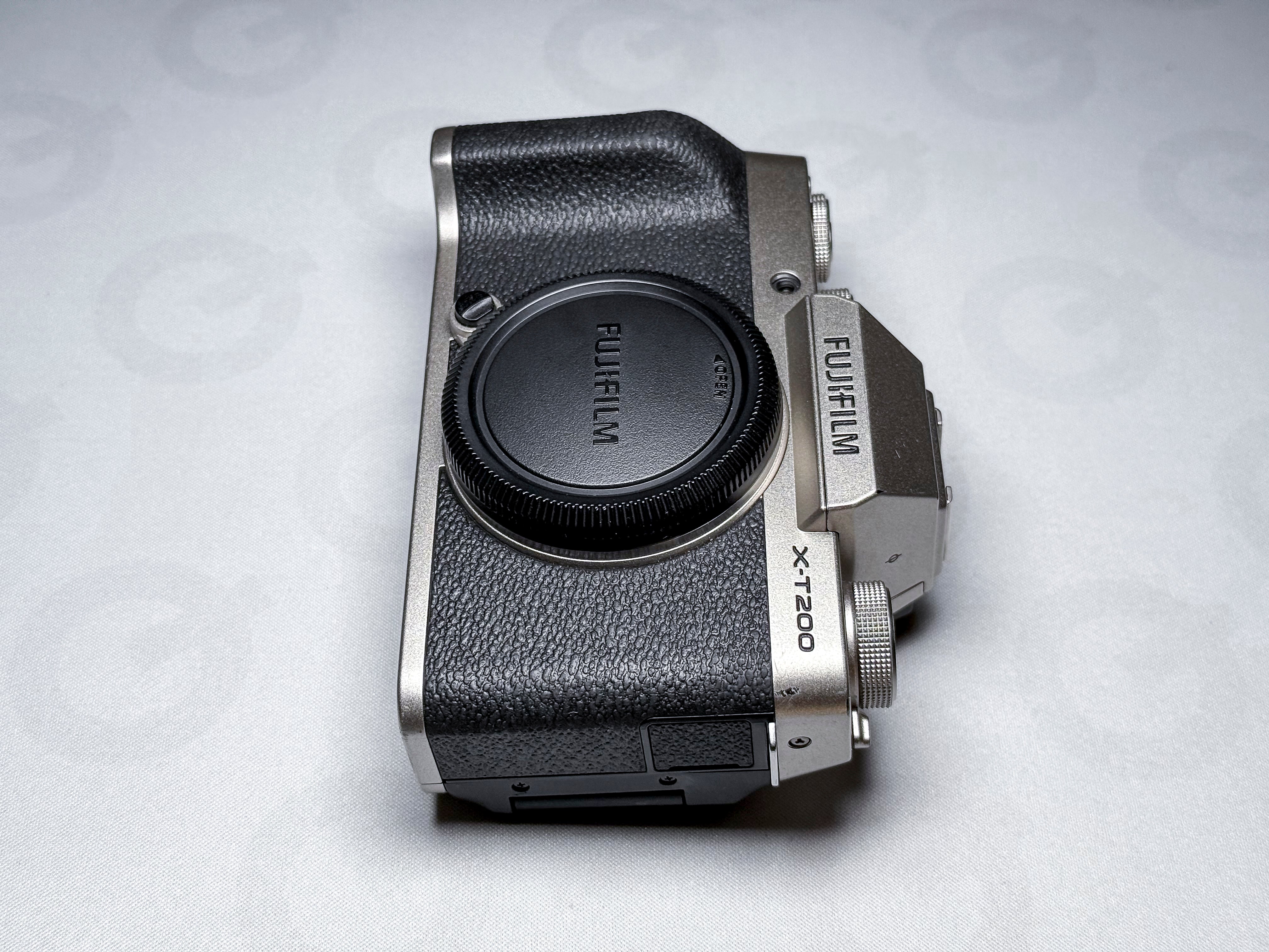 Fujifilm X-T200 APS-C Mirrorless - 1 Year Warranty, Perfectly Working Fuji XT200