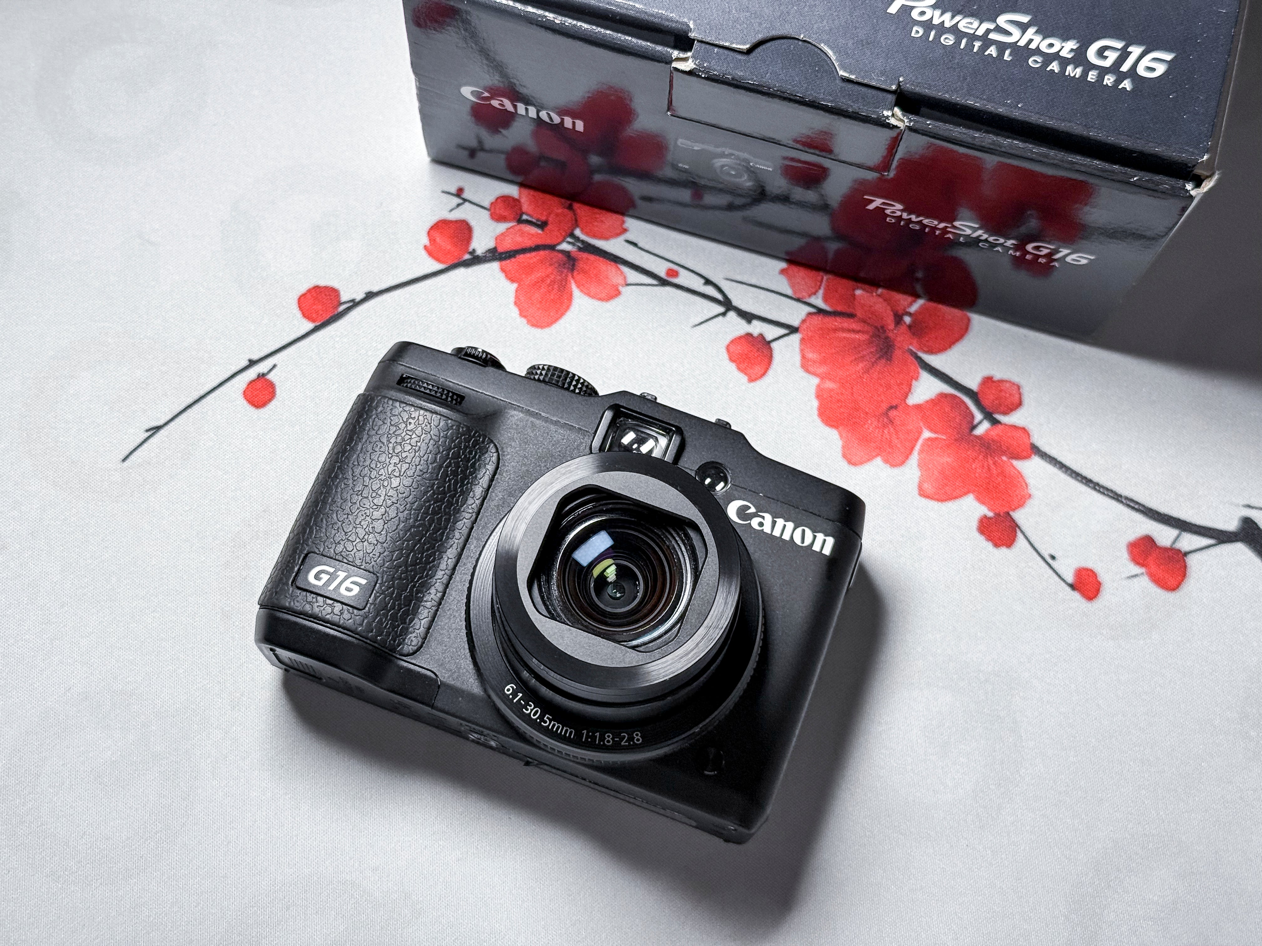 Canon G16 Powershot + WP-DC52 Waterproof Case 5x Zoom - 1 Year Warranty