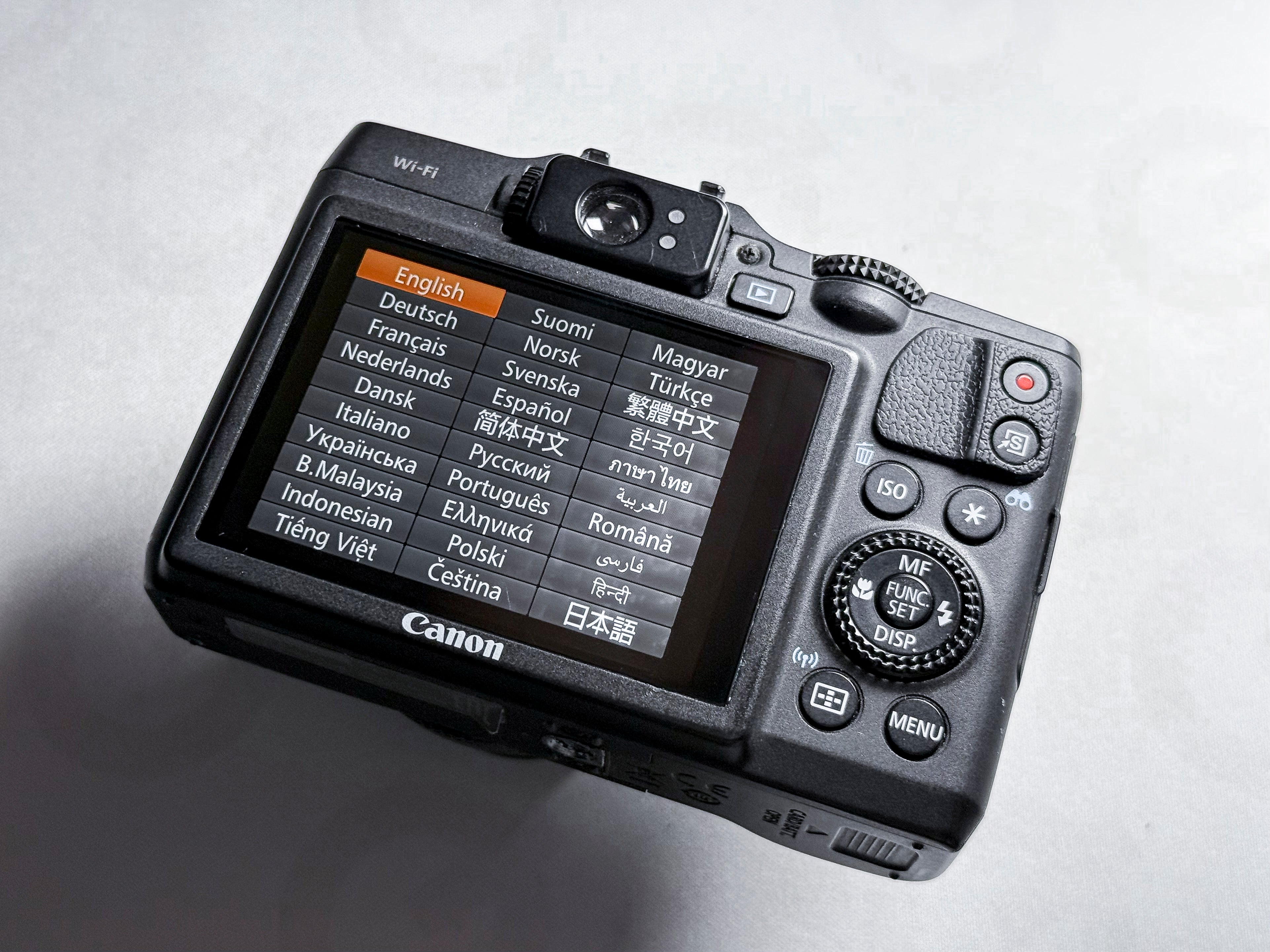 Canon G16 Powershot + WP-DC52 Waterproof Case 5x Zoom - 1 Year Warranty