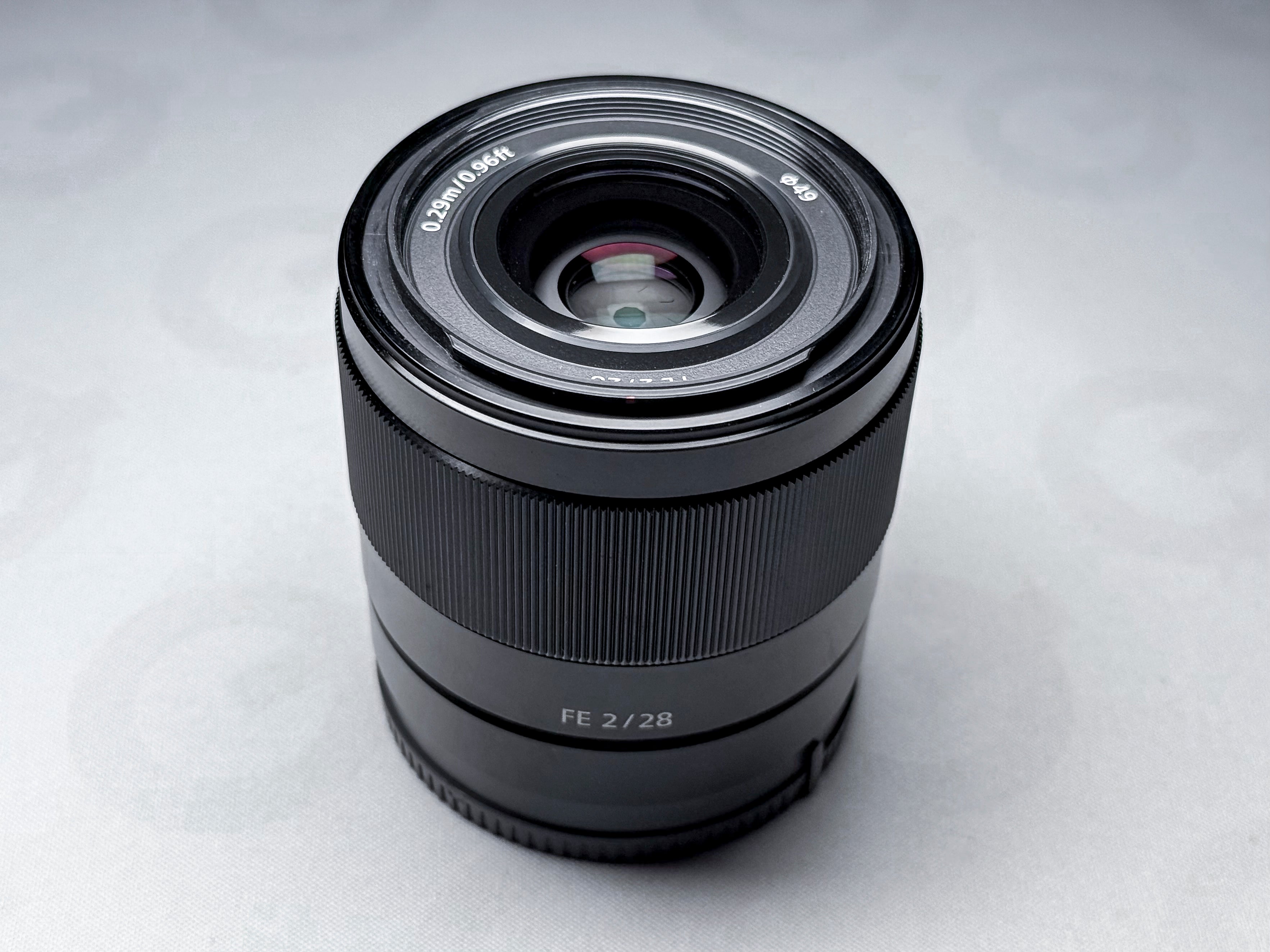 Sony 28mm f/2.0 FE Full Frame Lens - 1 Year Warranty, Excellent