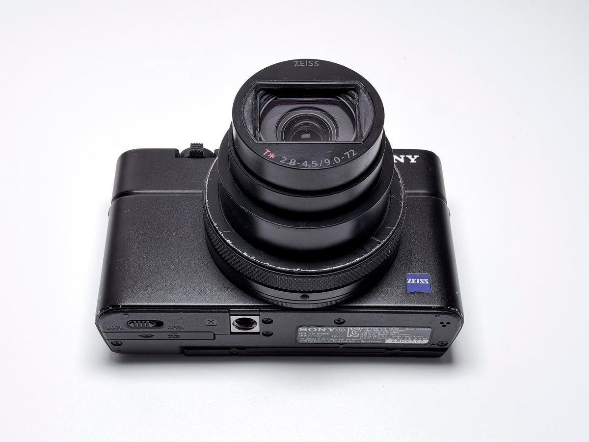 Sony RX100 VI Cyber-shot - 1 Year Warranty, Perfectly Working