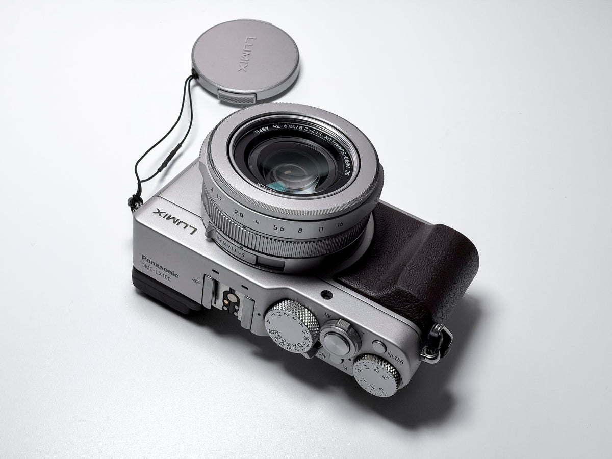 Panasonic Lumix LX100 Leica Lens - 1 Year Warranty, Excellent