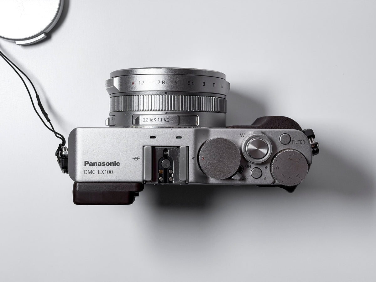 Panasonic Lumix LX100 Leica Lens - 1 Year Warranty, Excellent