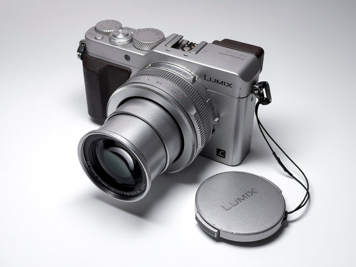 Panasonic Lumix LX100 Leica Lens - 1 Year Warranty, Excellent