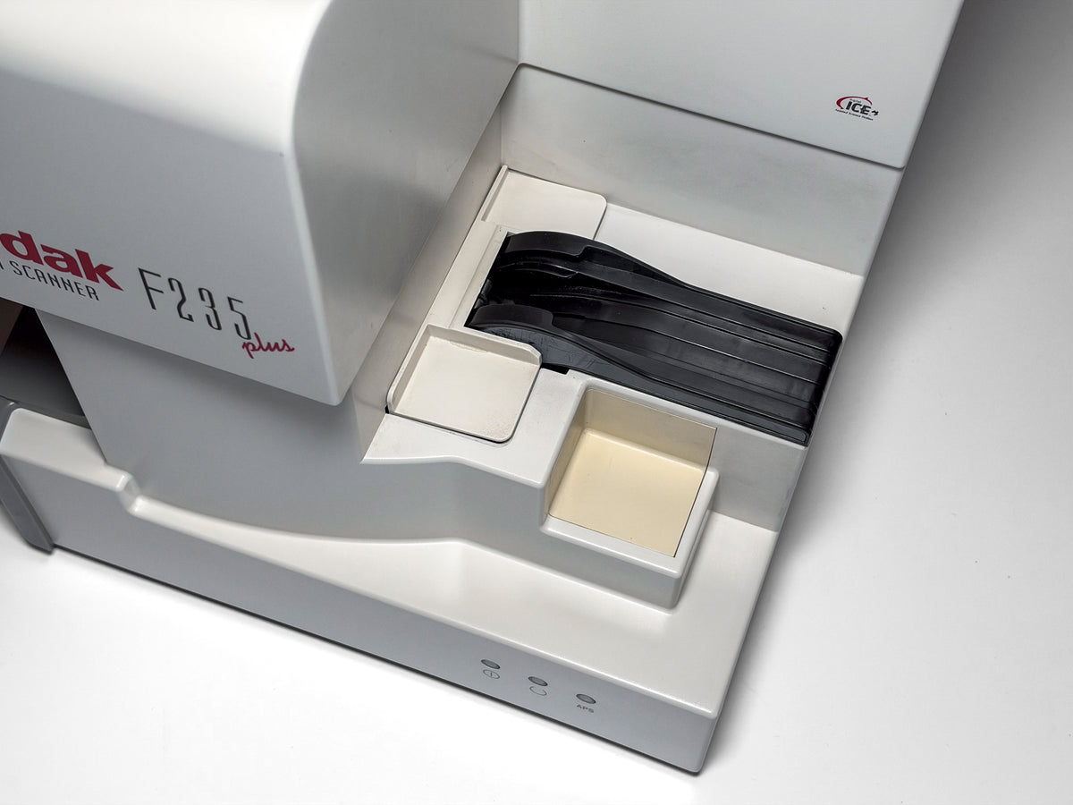 Kodak Pakon F235 Plus Professional 35mm Film Scanner - Perfectly Working with accessories