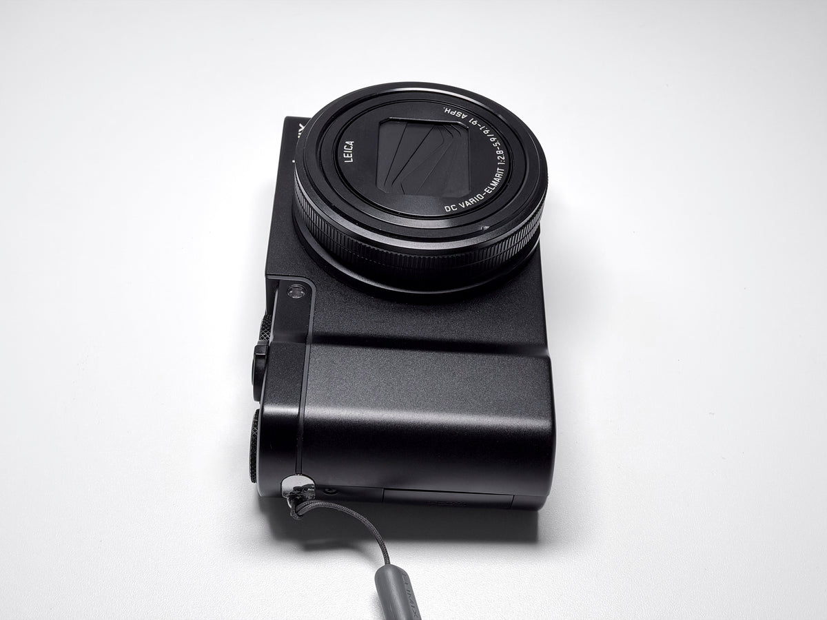 Panasonic Lumix TZ100 10x Zoom Digital Camera - 1 Year Warranty, Excellent TZ101