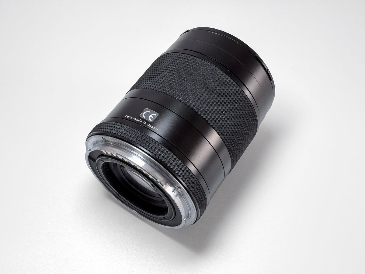 Contax 645 Carl Zeiss Distagon T* 45mm f/2.8 AF - Excellent, Read