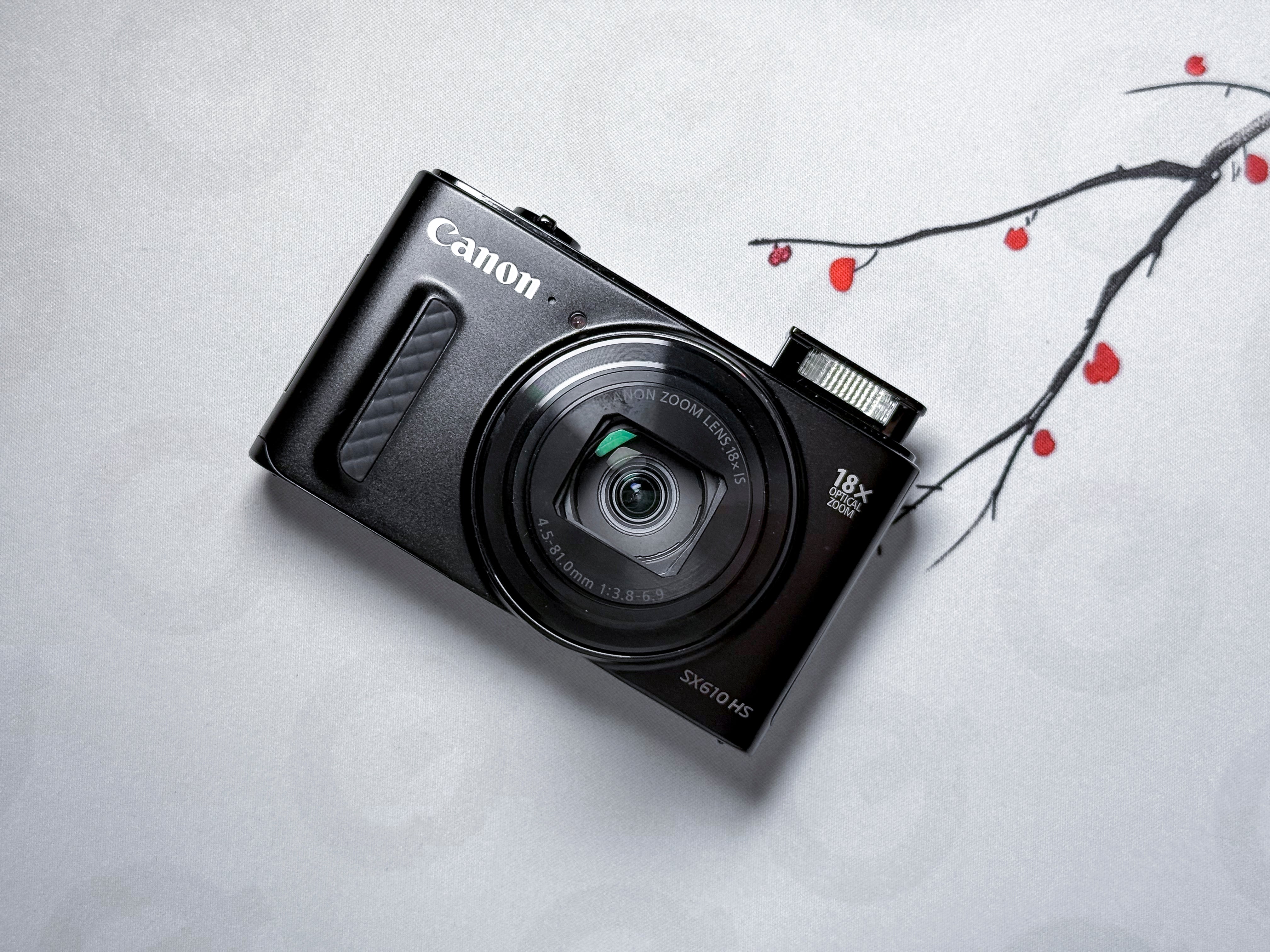 Canon SX610 HS Powershot 18x Zoom - 1 Year Warranty, Perfectly Working SX 610HS