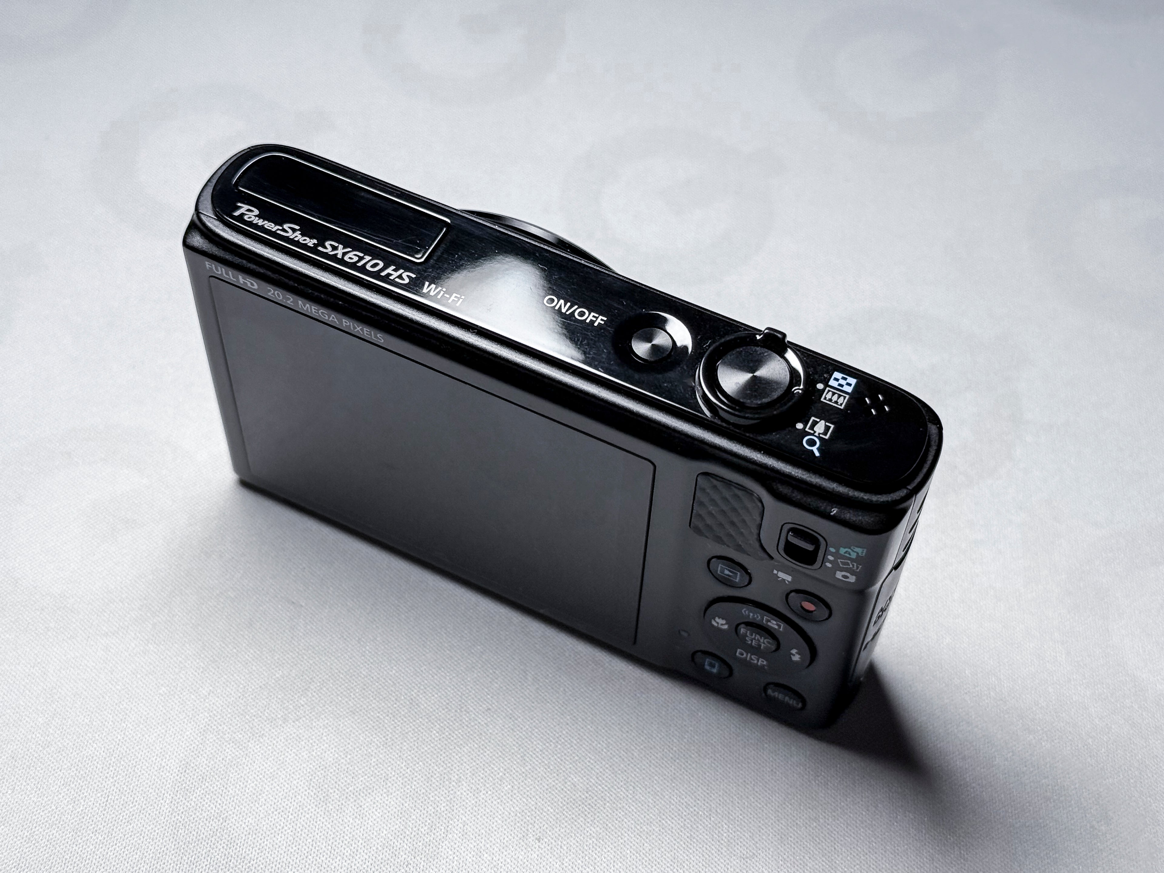 Canon SX610 HS Powershot 18x Zoom - 1 Year Warranty, Perfectly Working SX 610HS