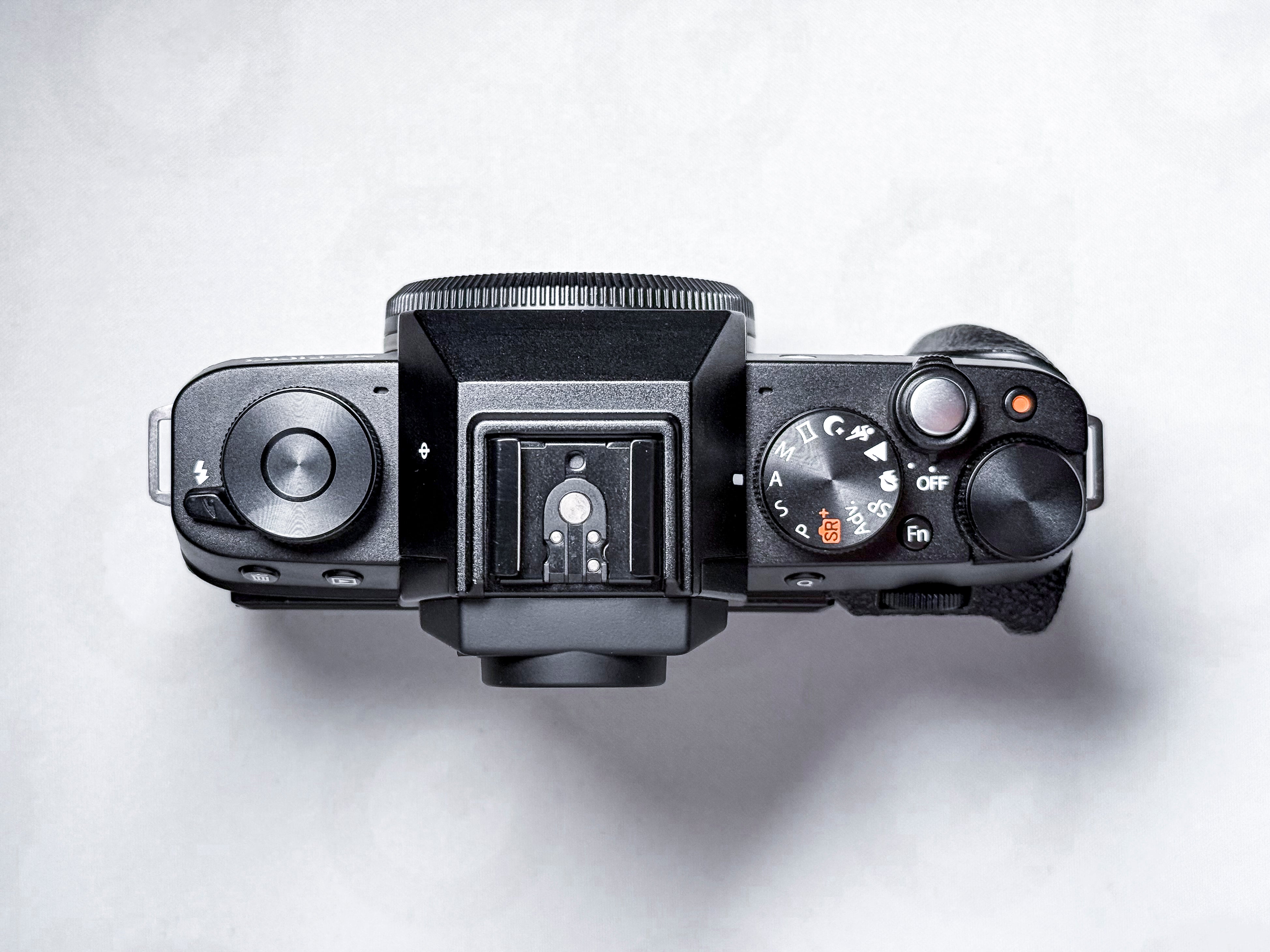 Fujifilm X-T100 APS-C Mirrorless - 1 Year Warranty, Perfectly Working Fuji XT100