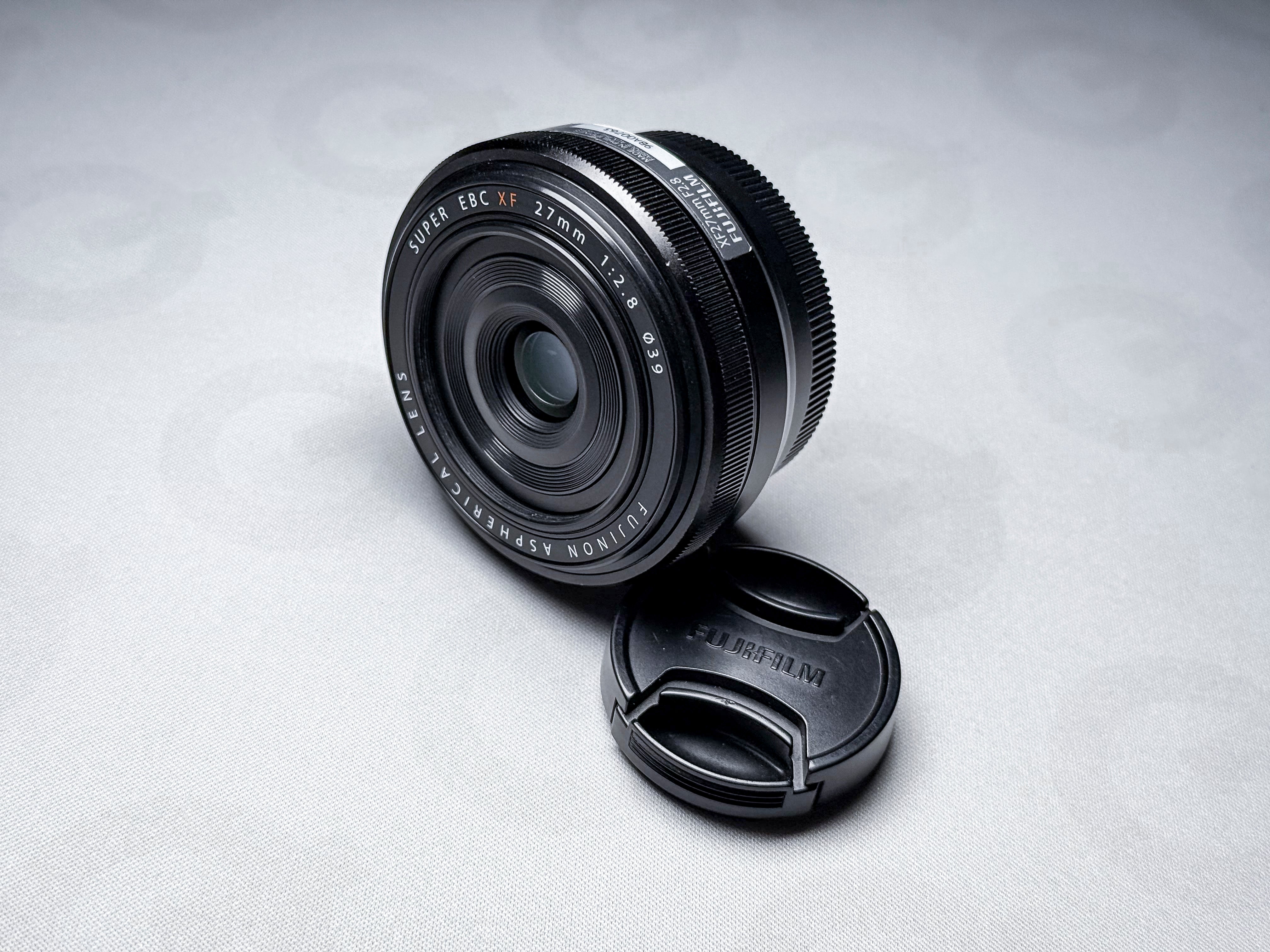Fujifilm 27mm XF f/2.8 Lens - 1 Year Warranty. Perfectly Working Fuji