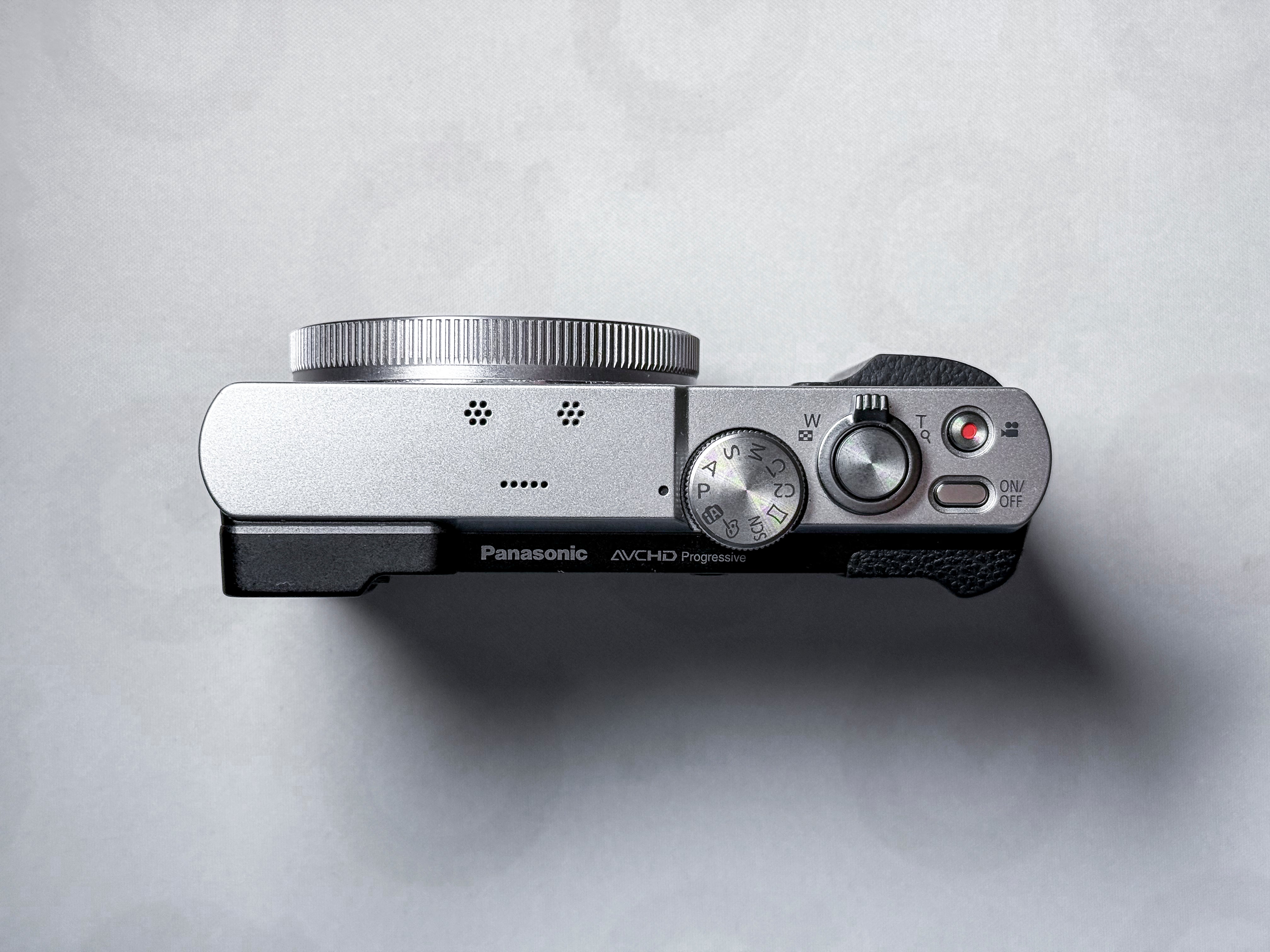 Panasonic Lumix TZ70 Leica Lens 30x OIS - 1 Year Warranty TZ-70