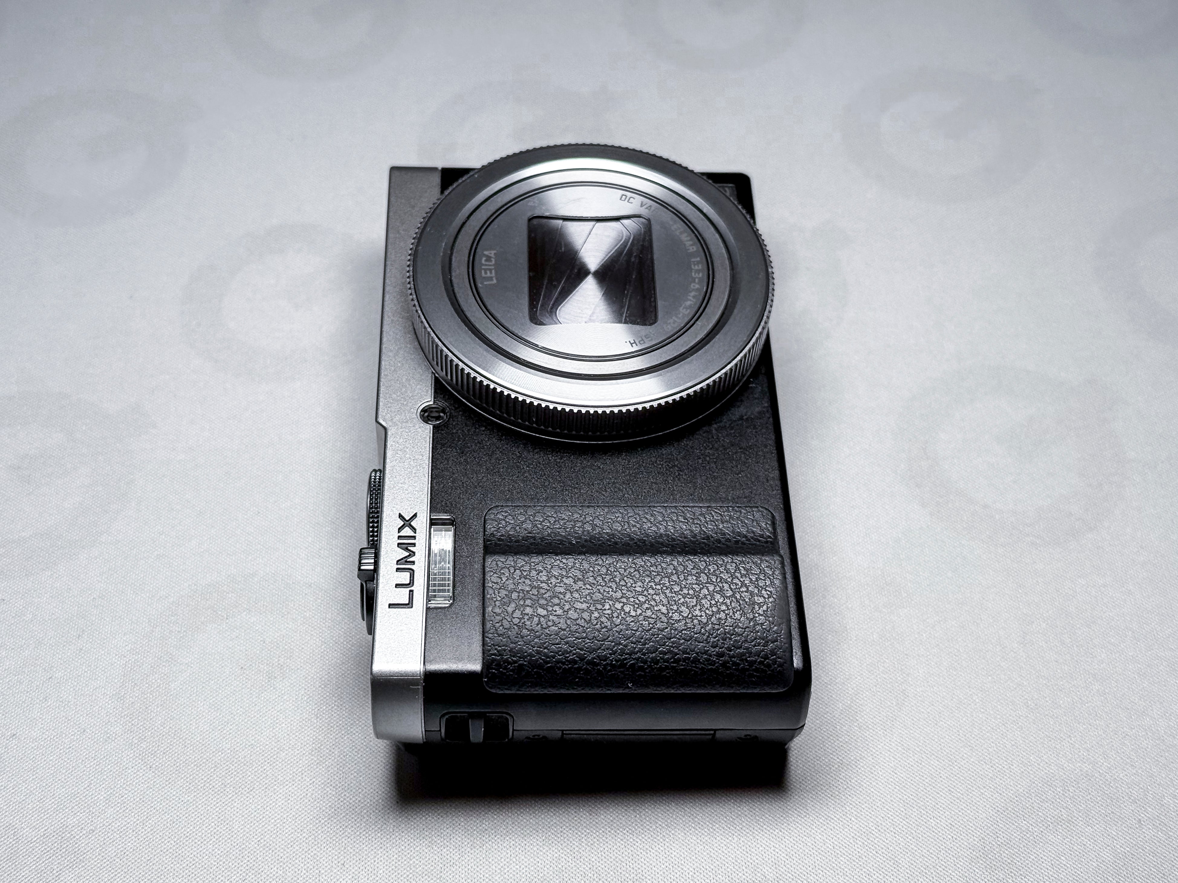 Panasonic Lumix TZ70 Leica Lens 30x OIS - 1 Year Warranty TZ-70