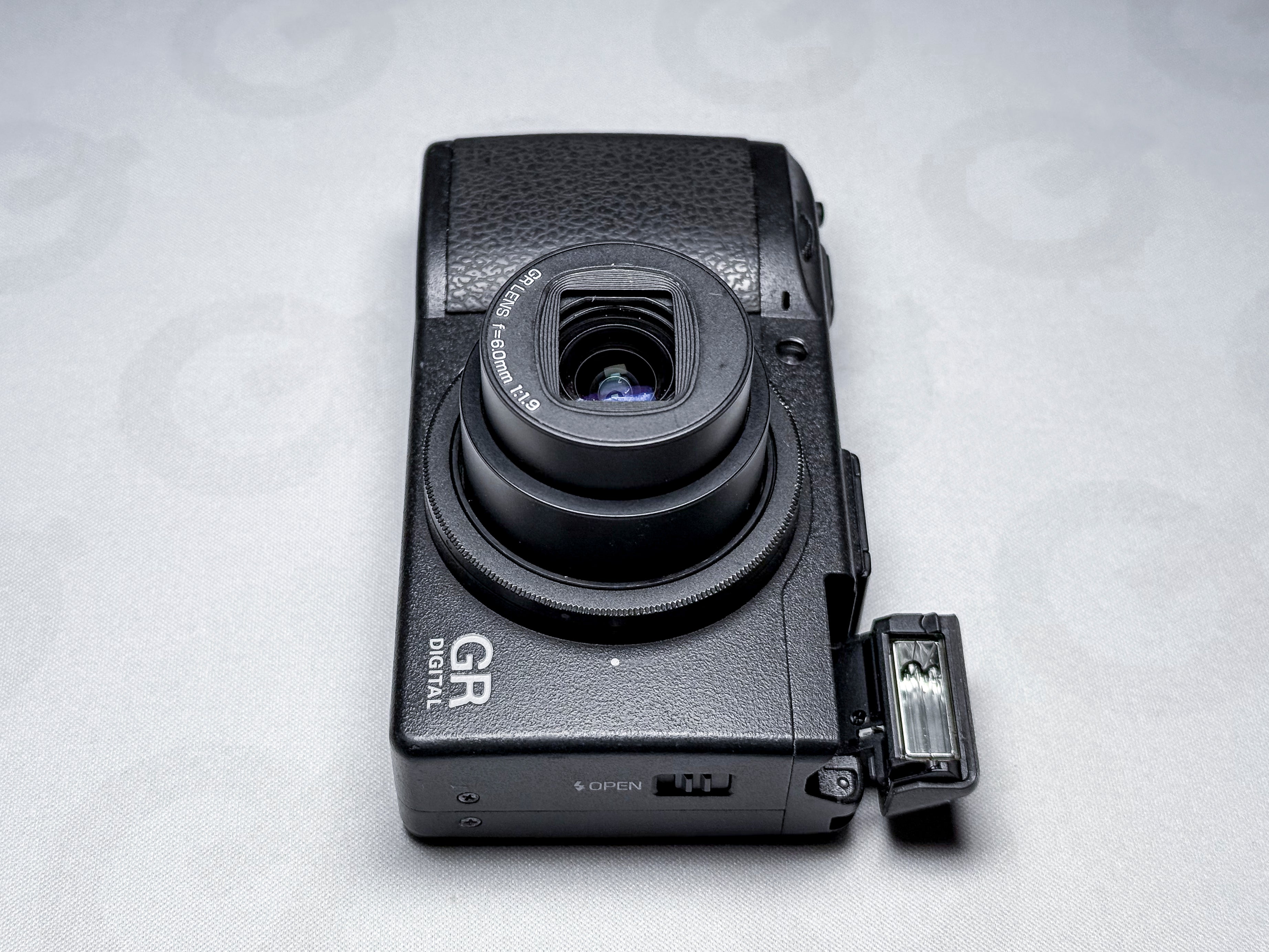 Ricoh GR Digital III + GH-2 + GW-2 Wide Lens - Perfectly Working Full Set