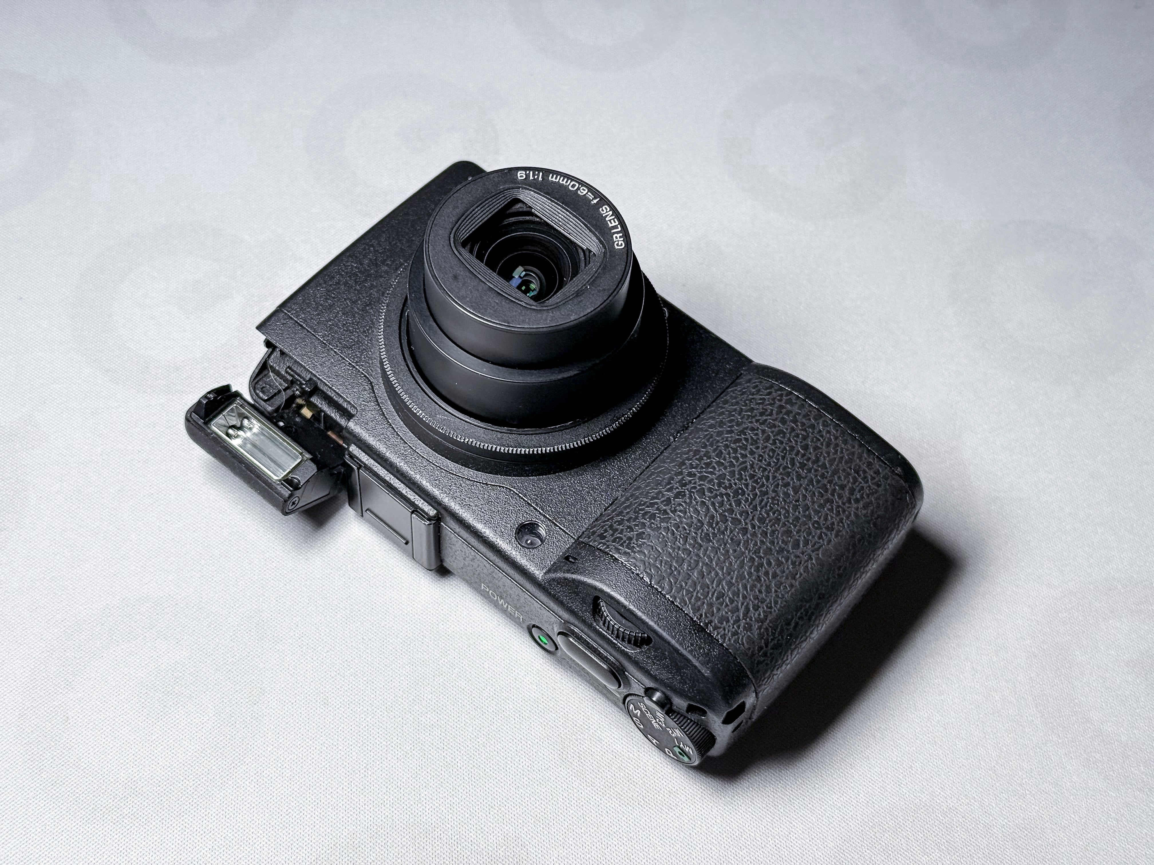 Ricoh GR Digital III + GH-2 + GW-2 Wide Lens - Perfectly Working Full Set