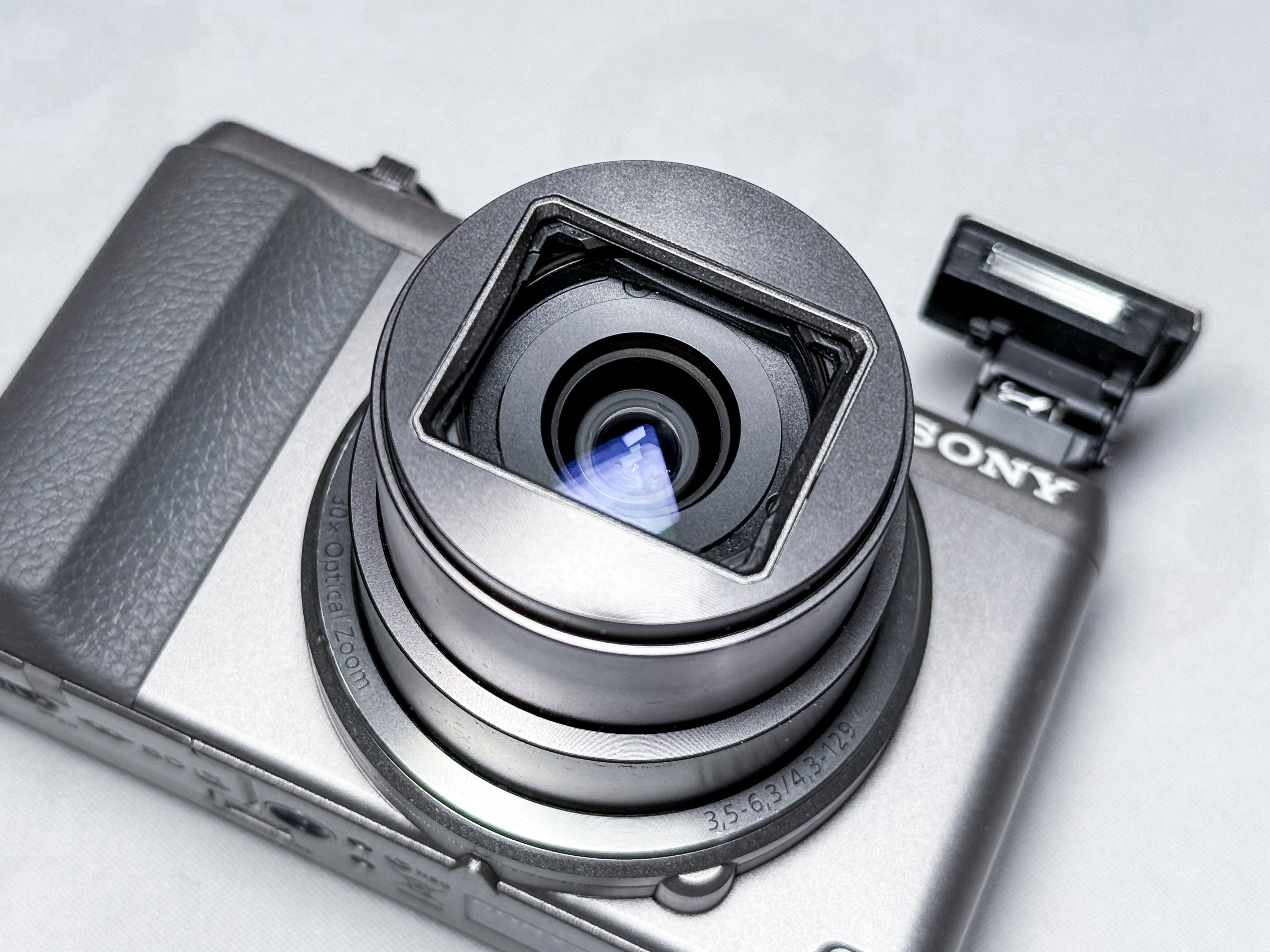 Sony HX60 Cyber-shot 20.4 Mpx 30x Zoom - 1 Year Warranty, Excellent HX-60
