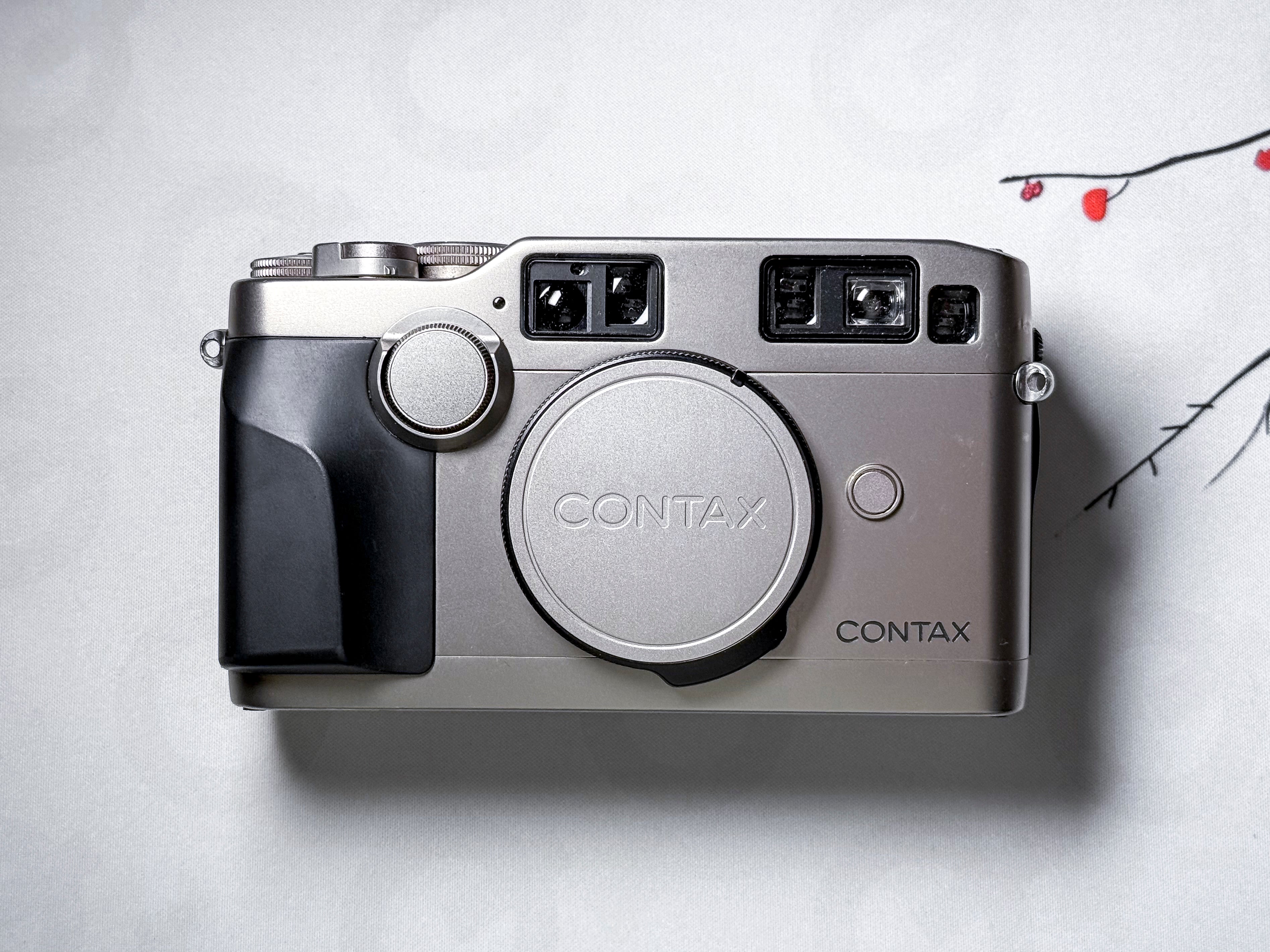 Contax G2 Kyocera Zeiss Rangefinder 35mm - Film Tested, Excellent