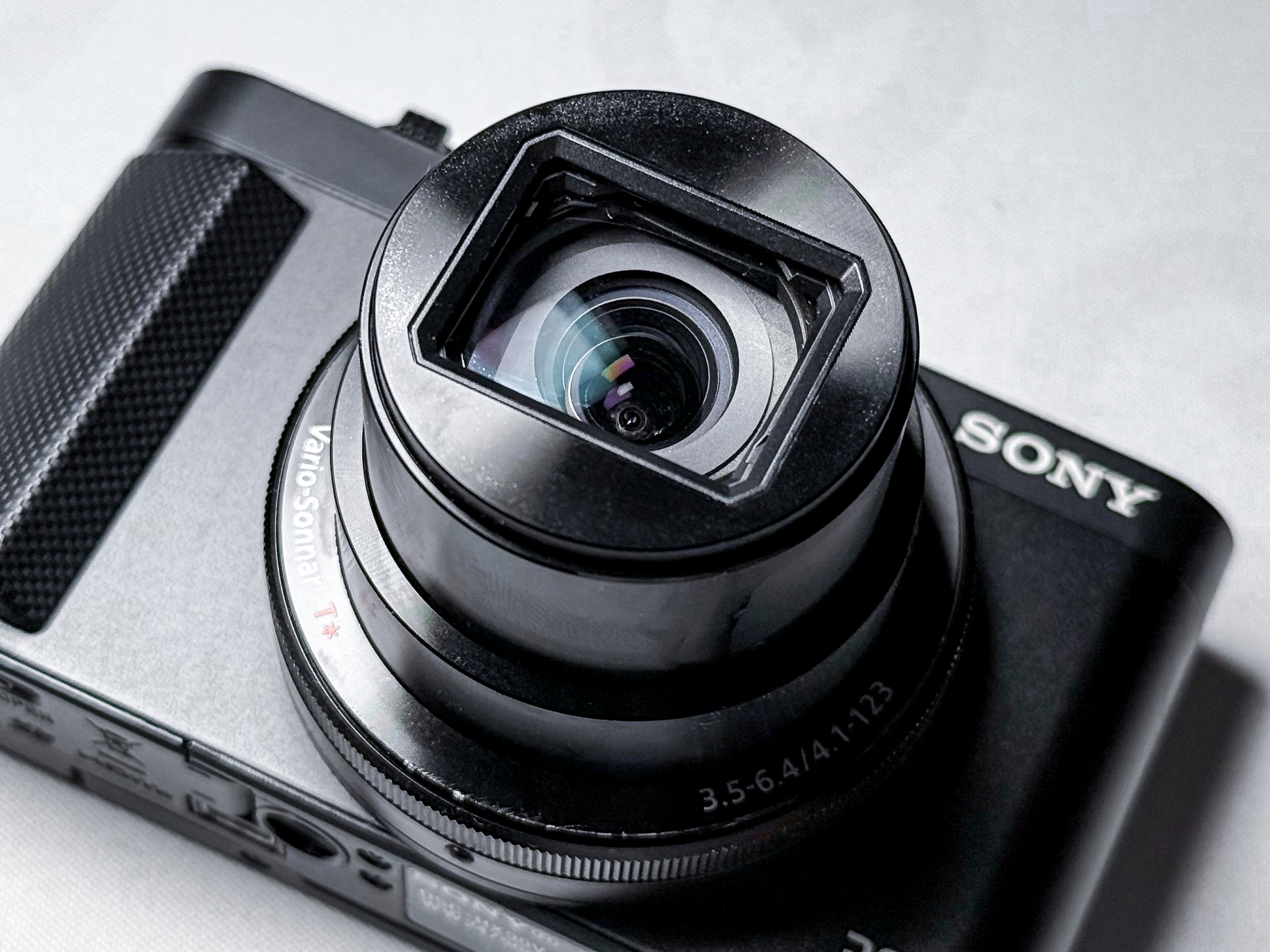Sony HX90 HX90V Cyber-shot 18.2 Mpx 30x - 1 Year Warranty, Excellent HX-90V