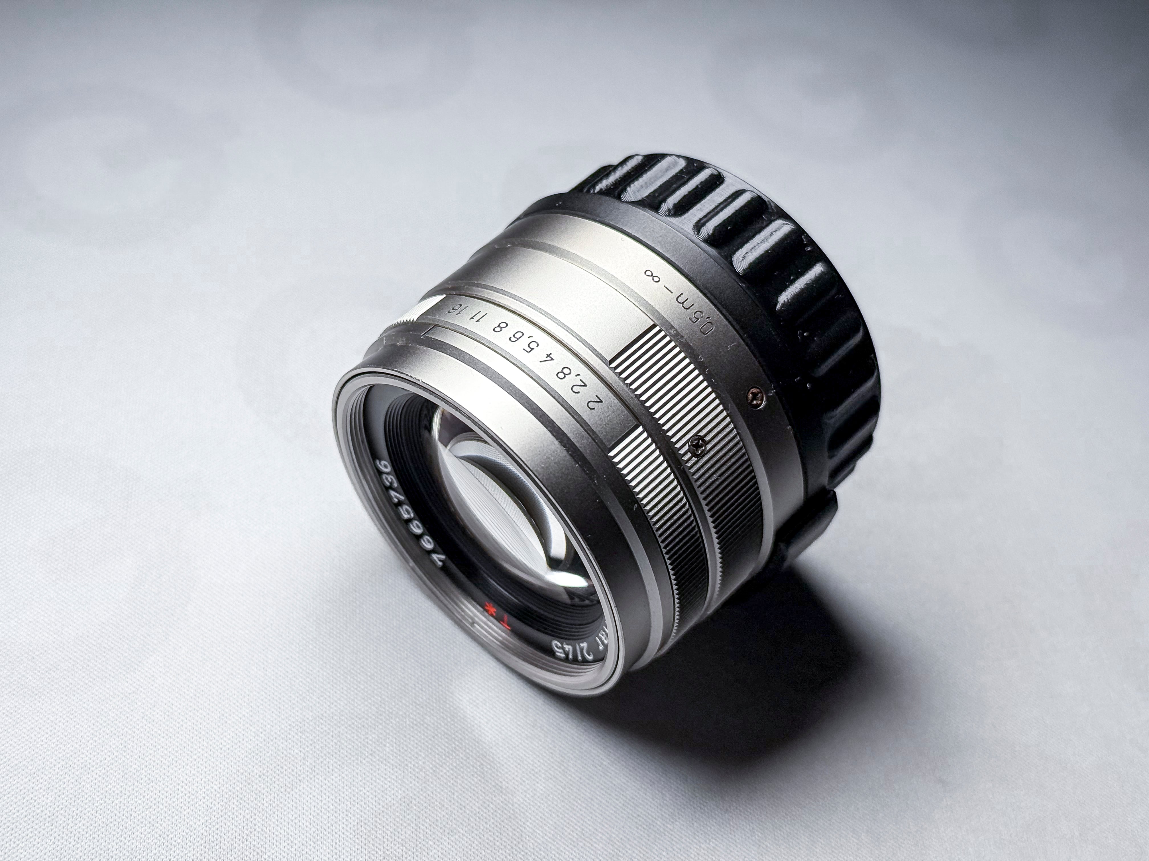 Contax G Planar 40mm f/2.0 Lens for G1-G2 - For parts or repair