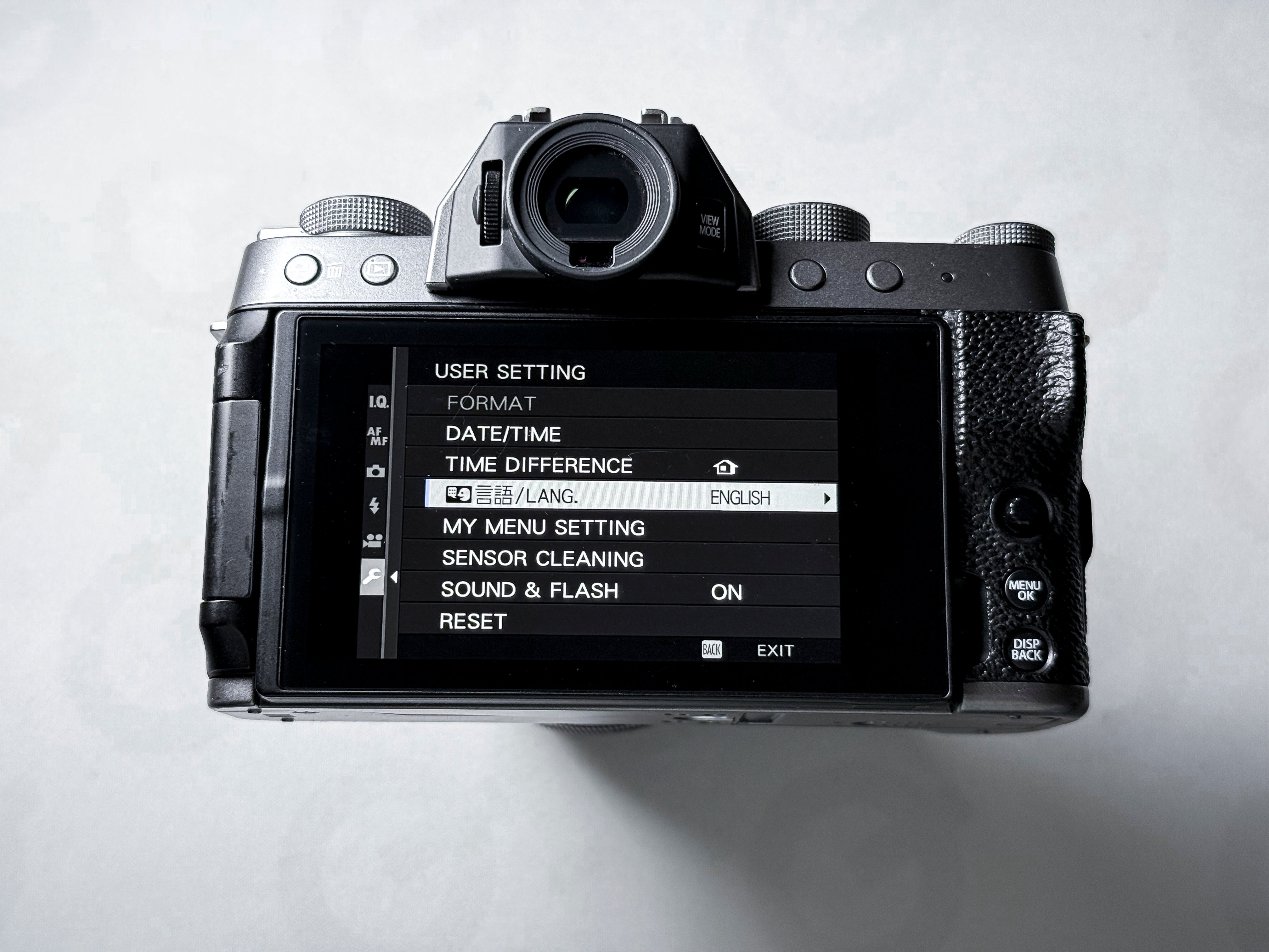 Fujifilm X-T200 + 15-45mm Kit APS-C Mirrorless Box - 1 Year Warranty Fuji XT200