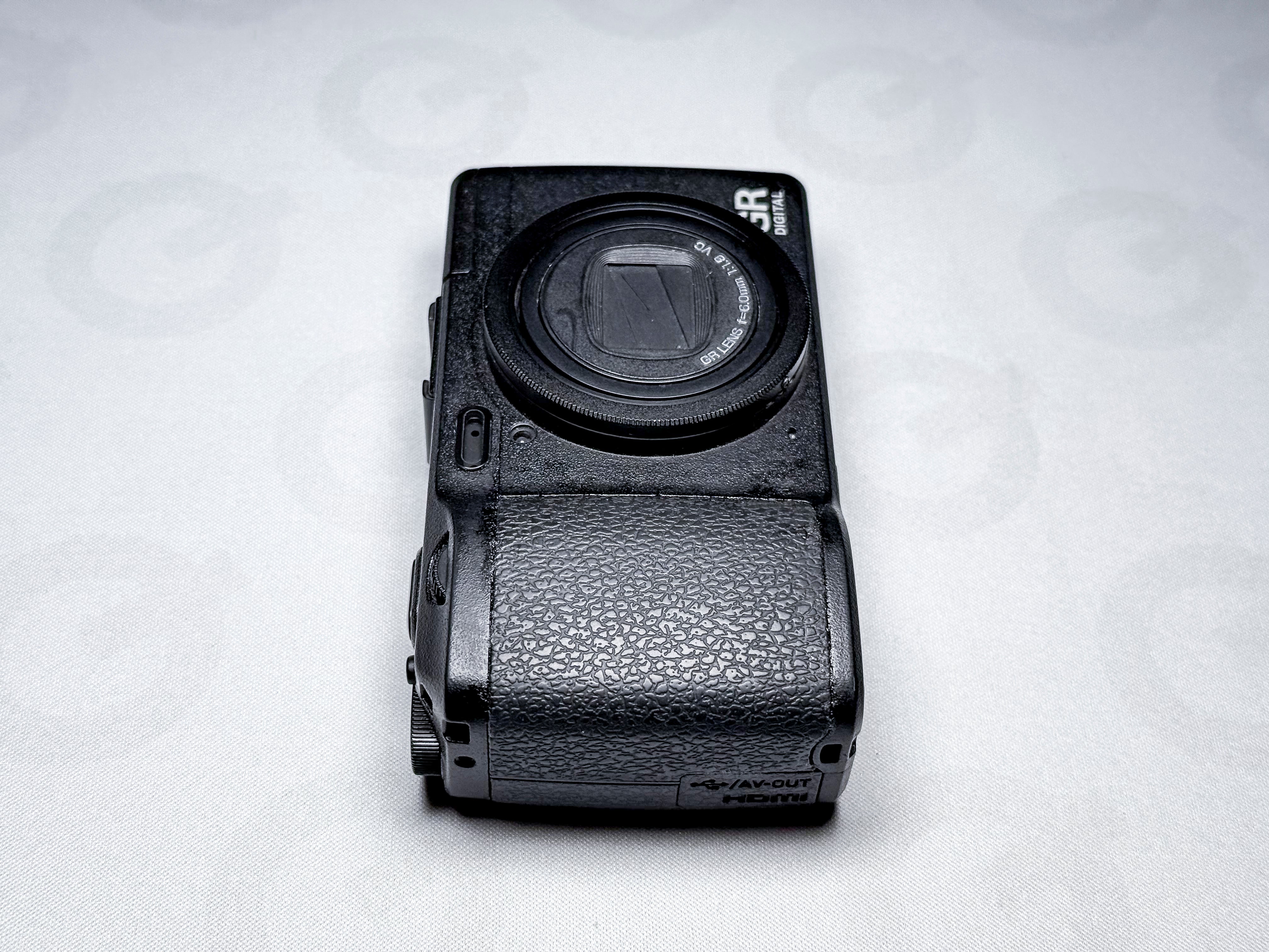 Ricoh GR Digital IV 4 CCD Sensor - 1 Year Warranty, Perfectly Working