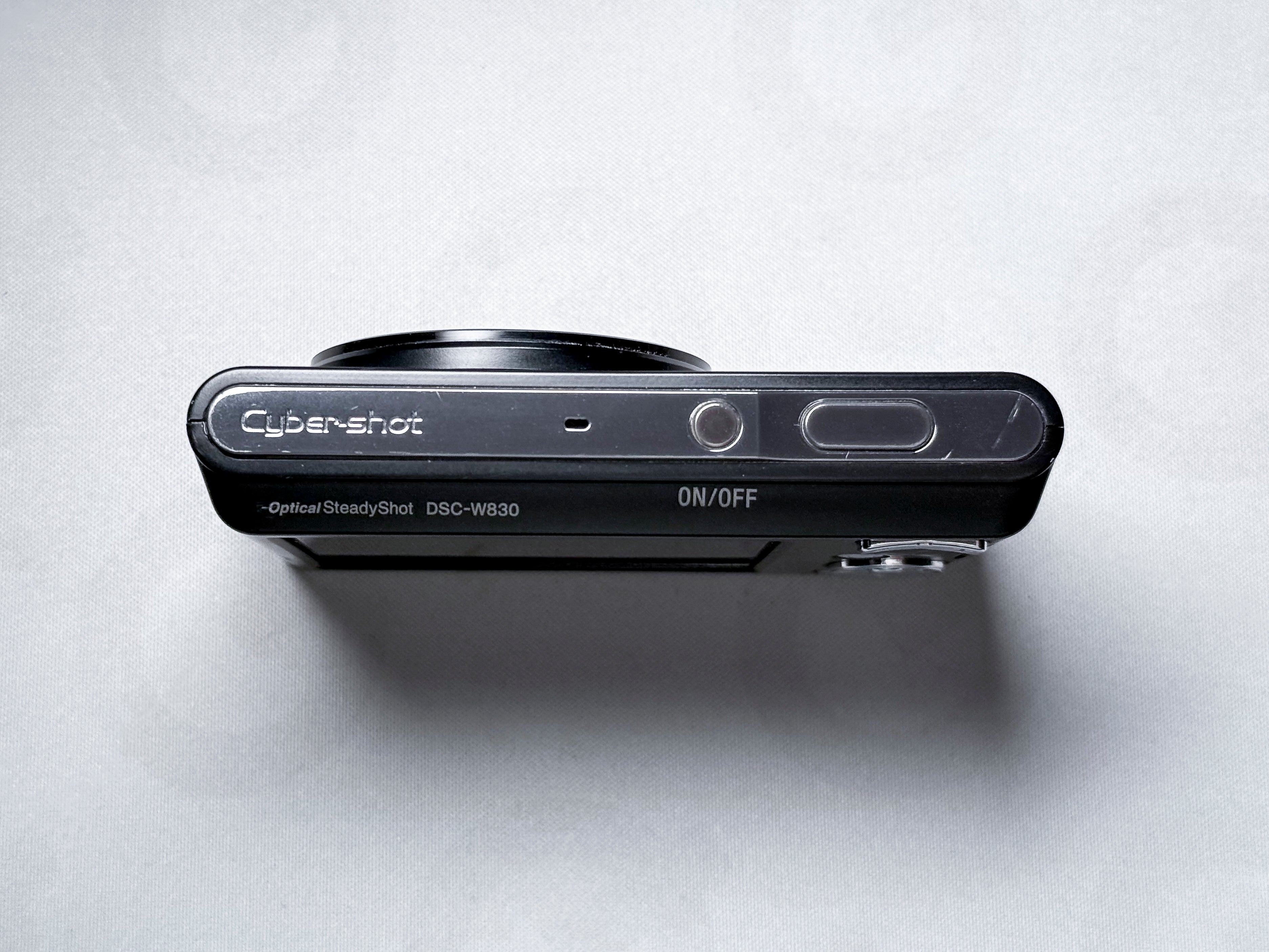 Sony W830 Cyber-shot CCD - 1 Year Warranty, Excellent DSC-W830