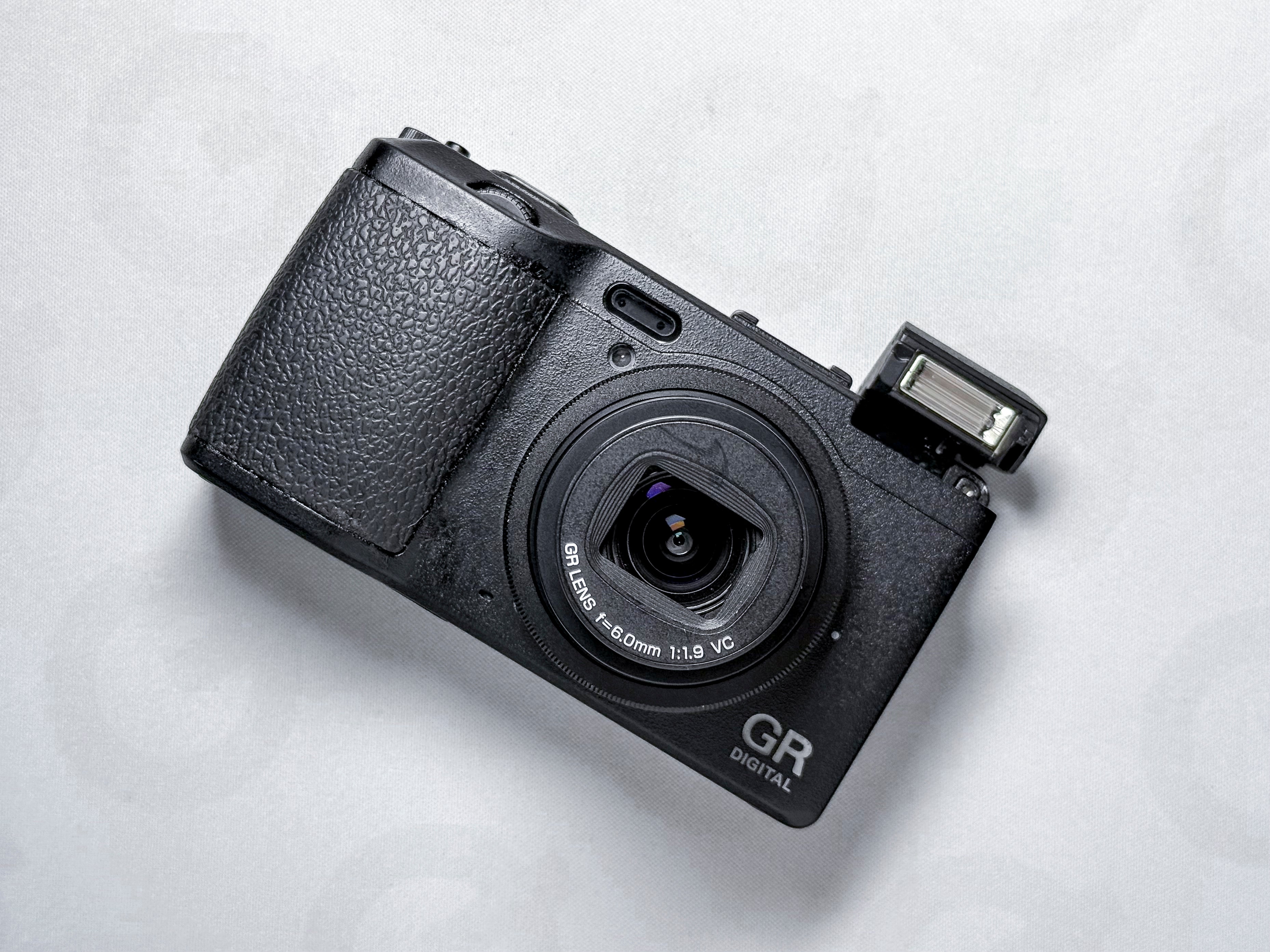 Ricoh GR Digital IV 4 CCD Sensor - 1 Year Warranty, Perfectly Working