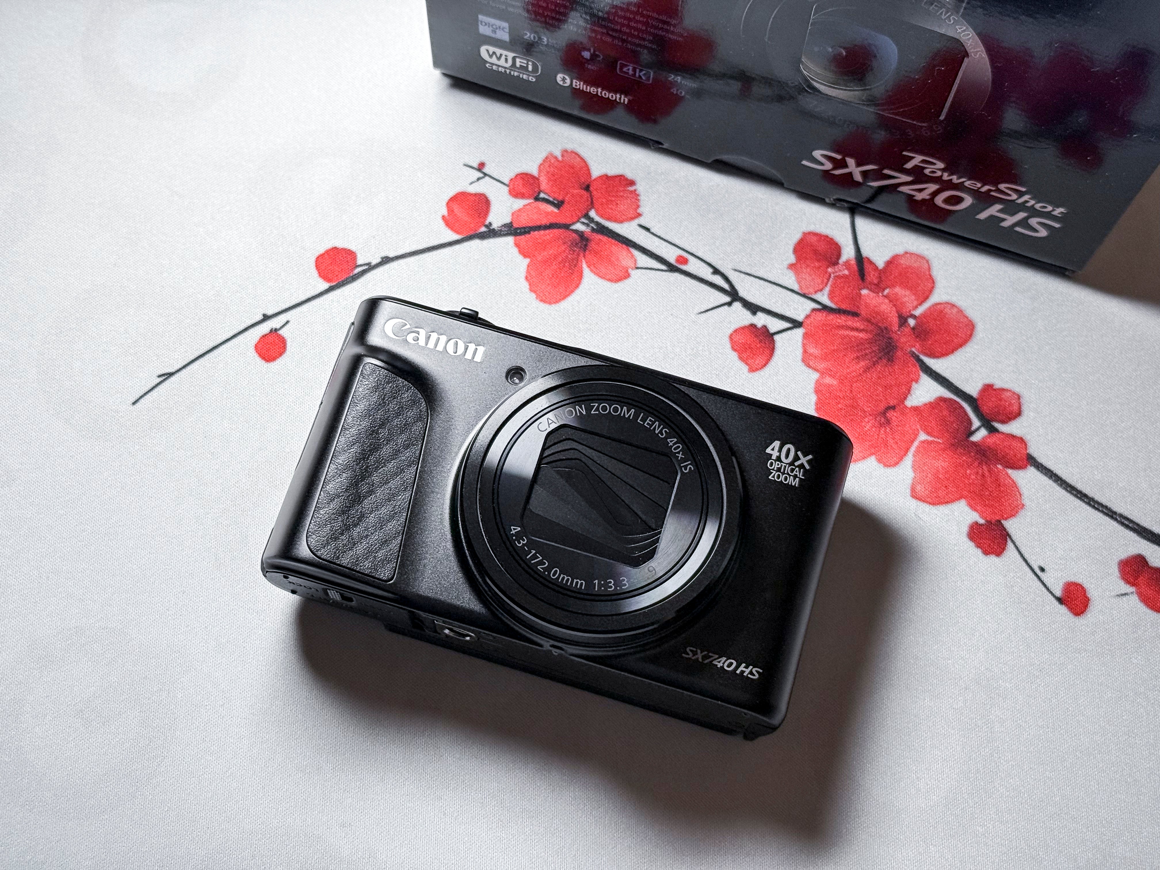 Canon SX740 HS Powershot 40x Zoom - Mint, 1 Year Warranty SX 740