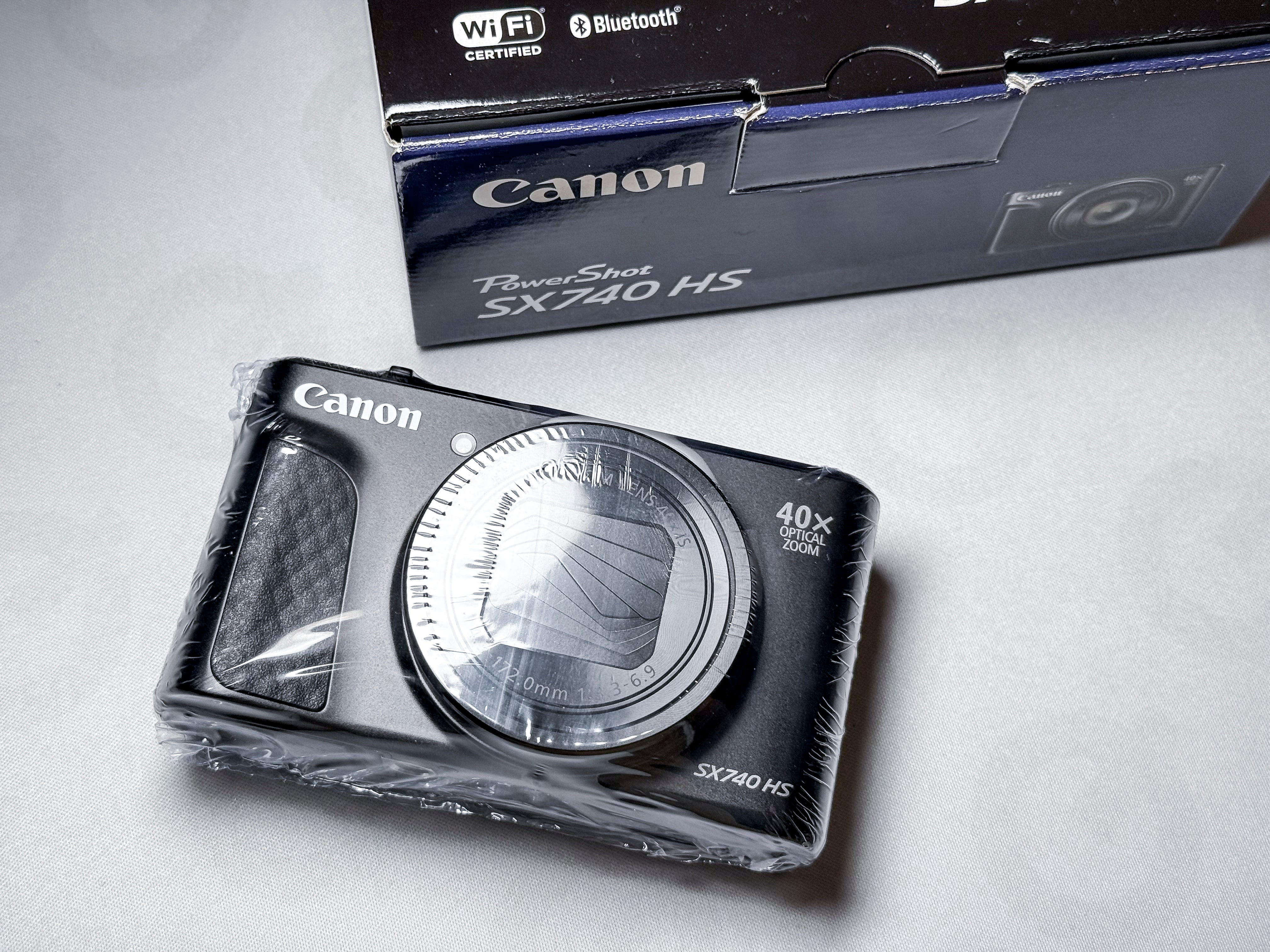 Canon SX740 HS Powershot 40x Zoom - Mint, 1 Year Warranty SX 740
