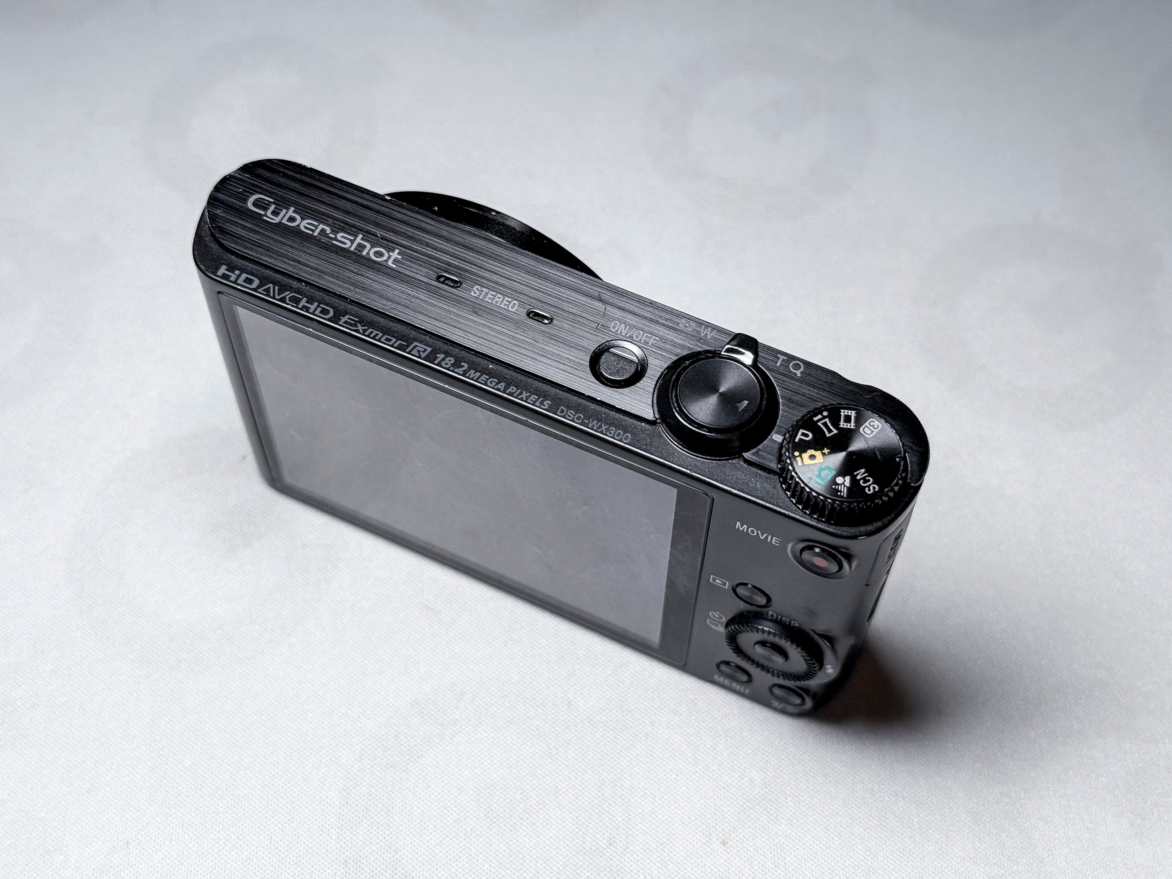 Sony WX350 Cyber-shot 20x Zoom - 1 Year Warranty DSC-WX350