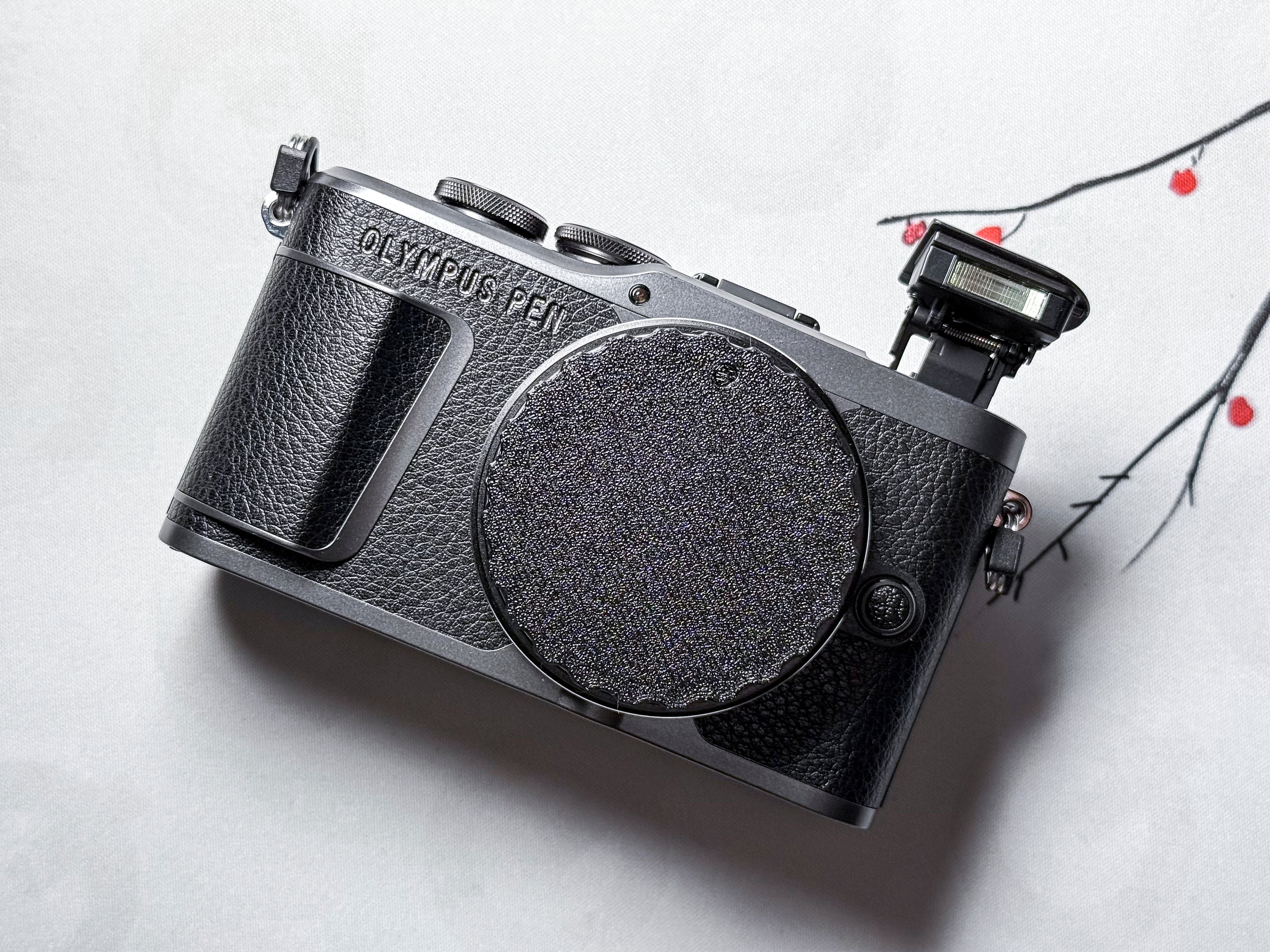 Olympus E-PL10 Pen M43 Mirrorless Body - Mint, 1 Year Warranty, 1K Shutter
