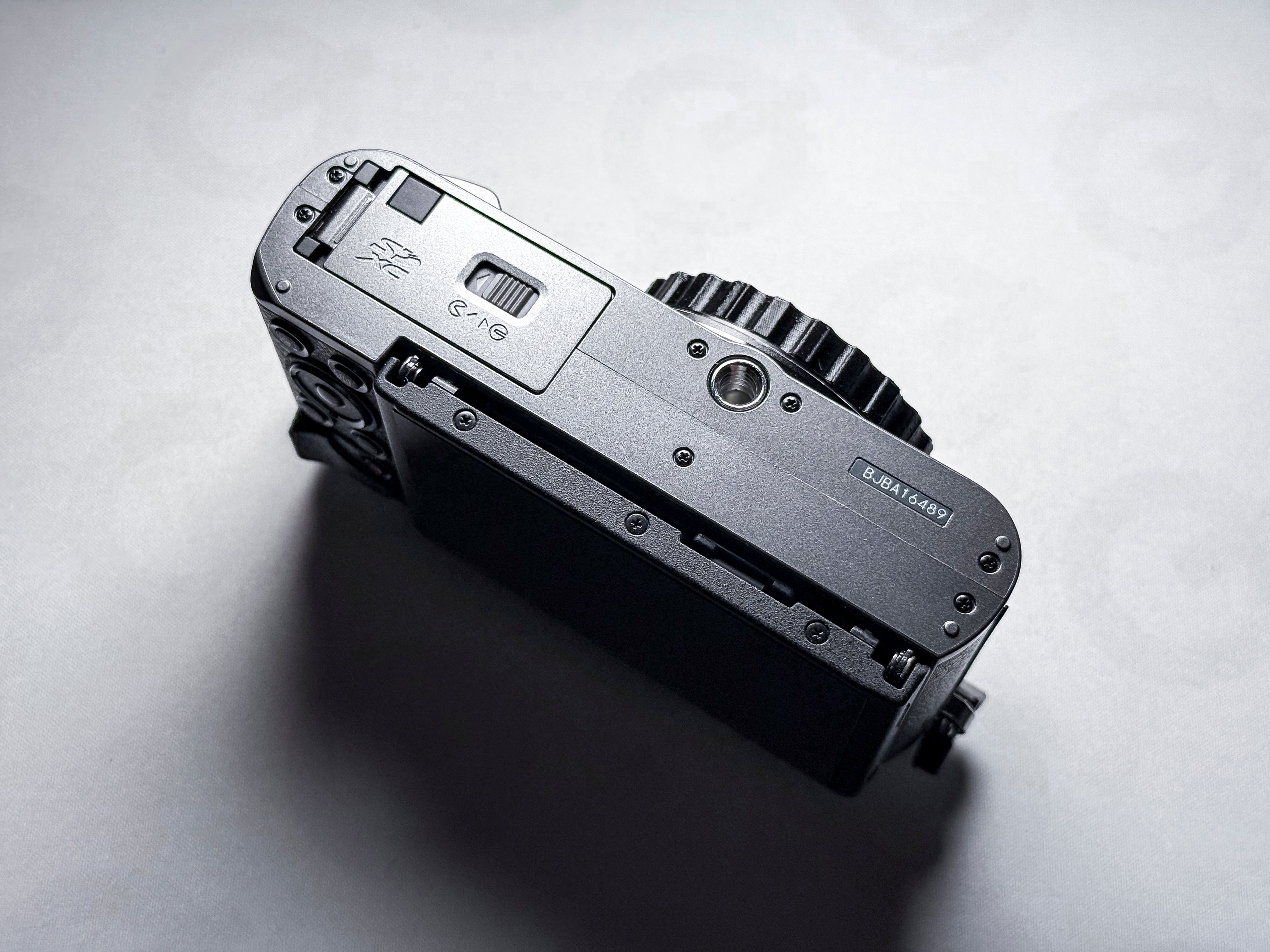 Olympus E-PL10 Pen M43 Mirrorless Body - Mint, 1 Year Warranty, 1K Shutter