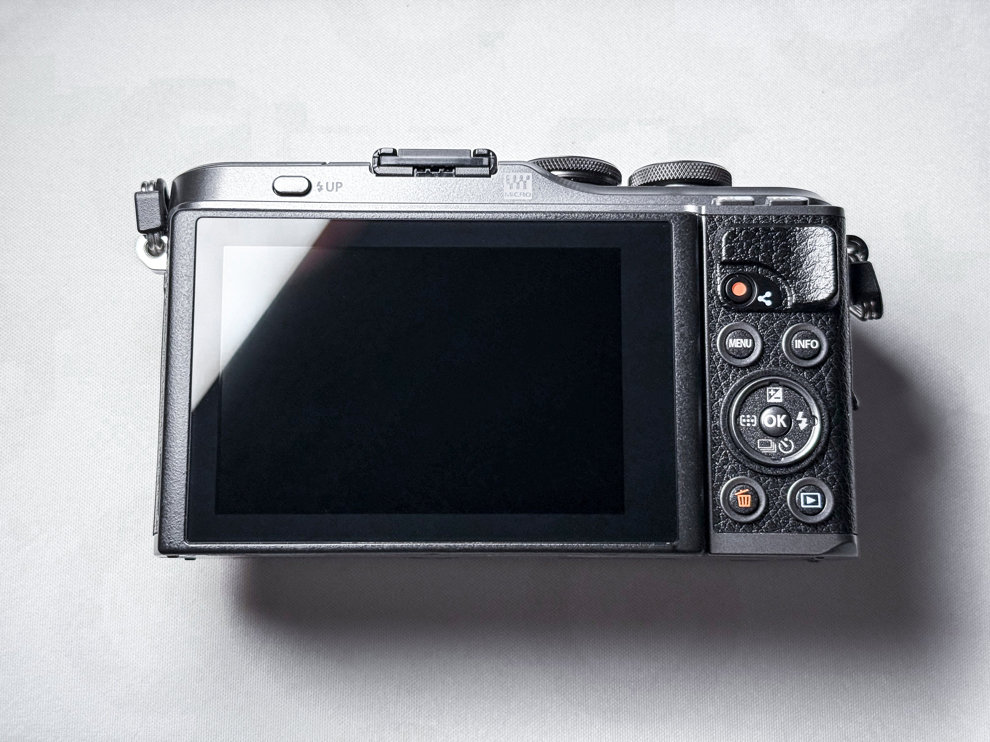 Olympus E-PL10 Pen M43 Mirrorless Body - Mint, 1 Year Warranty, 1K Shutter