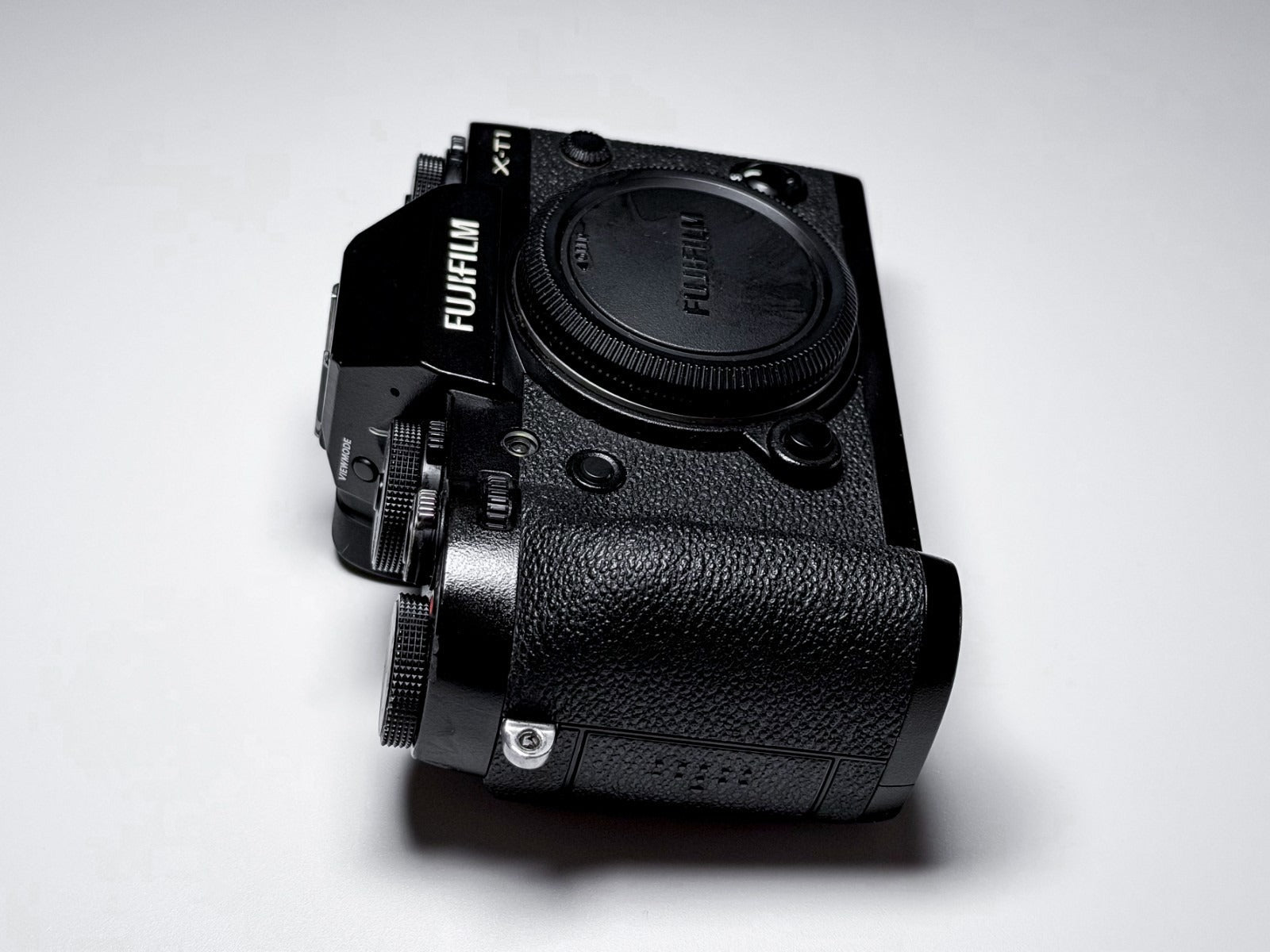 Fujifilm X-T1 Mirrorless Body APS-C Fuji XT1 - 1 Year Warranty, Excellent