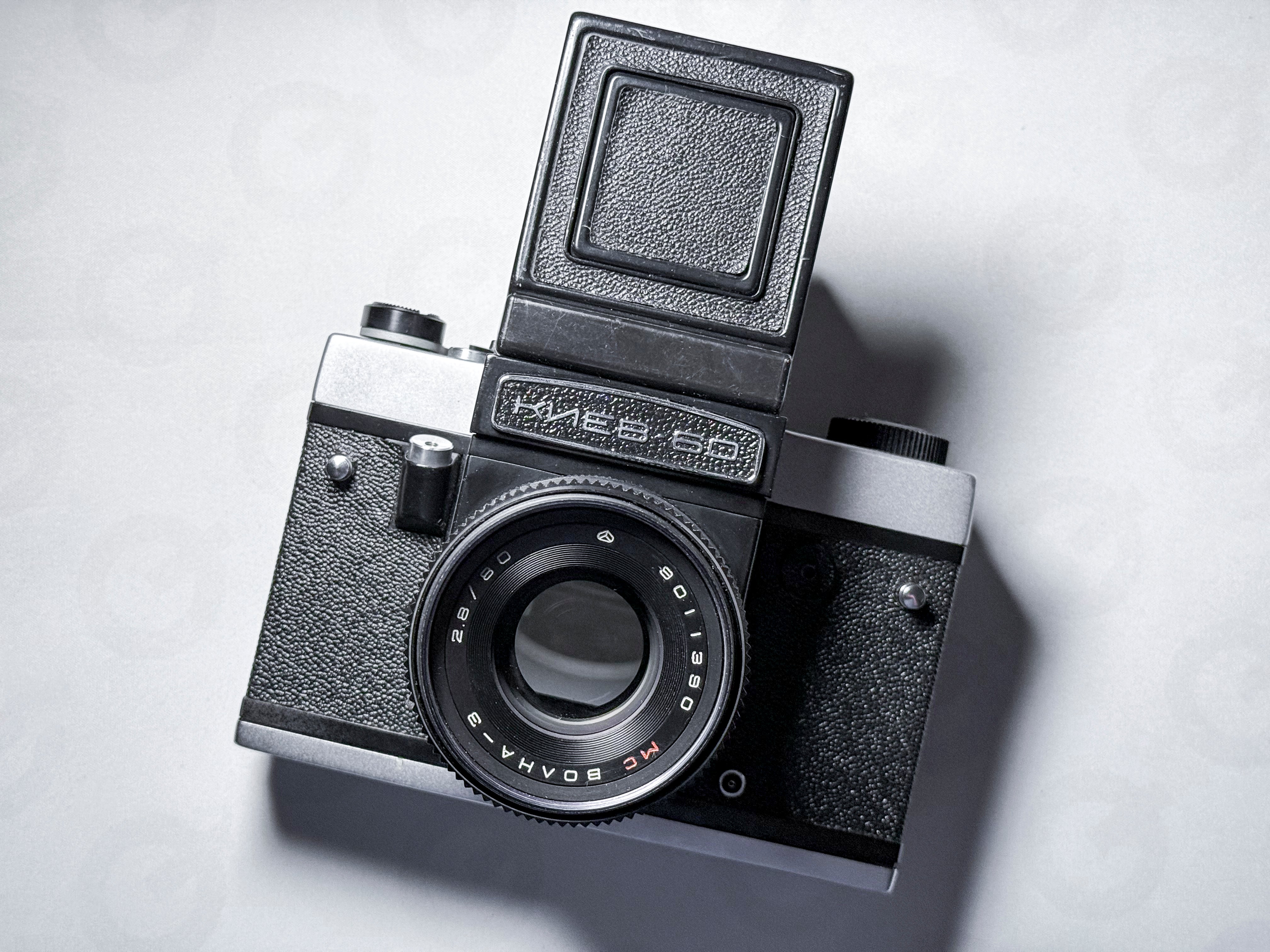 Kiev 60 + Volna 80 f/2.8 + Prism and Waist Finder - Medium Format Film Camera - CLAd, Near Mint