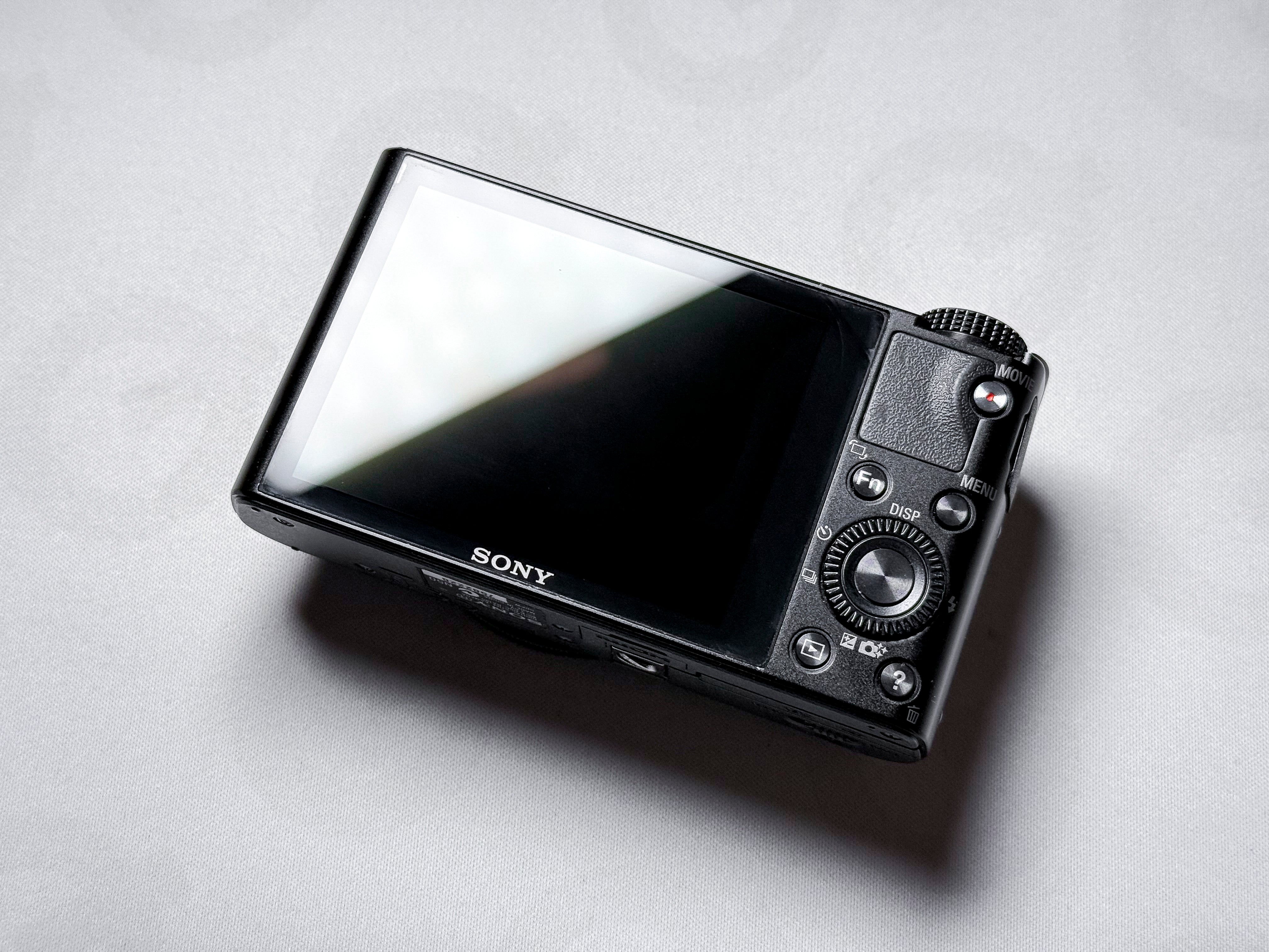 Sony RX100 (Mark I) Digital Camera EVF - Near Mint, with Warranty DSC-RX100