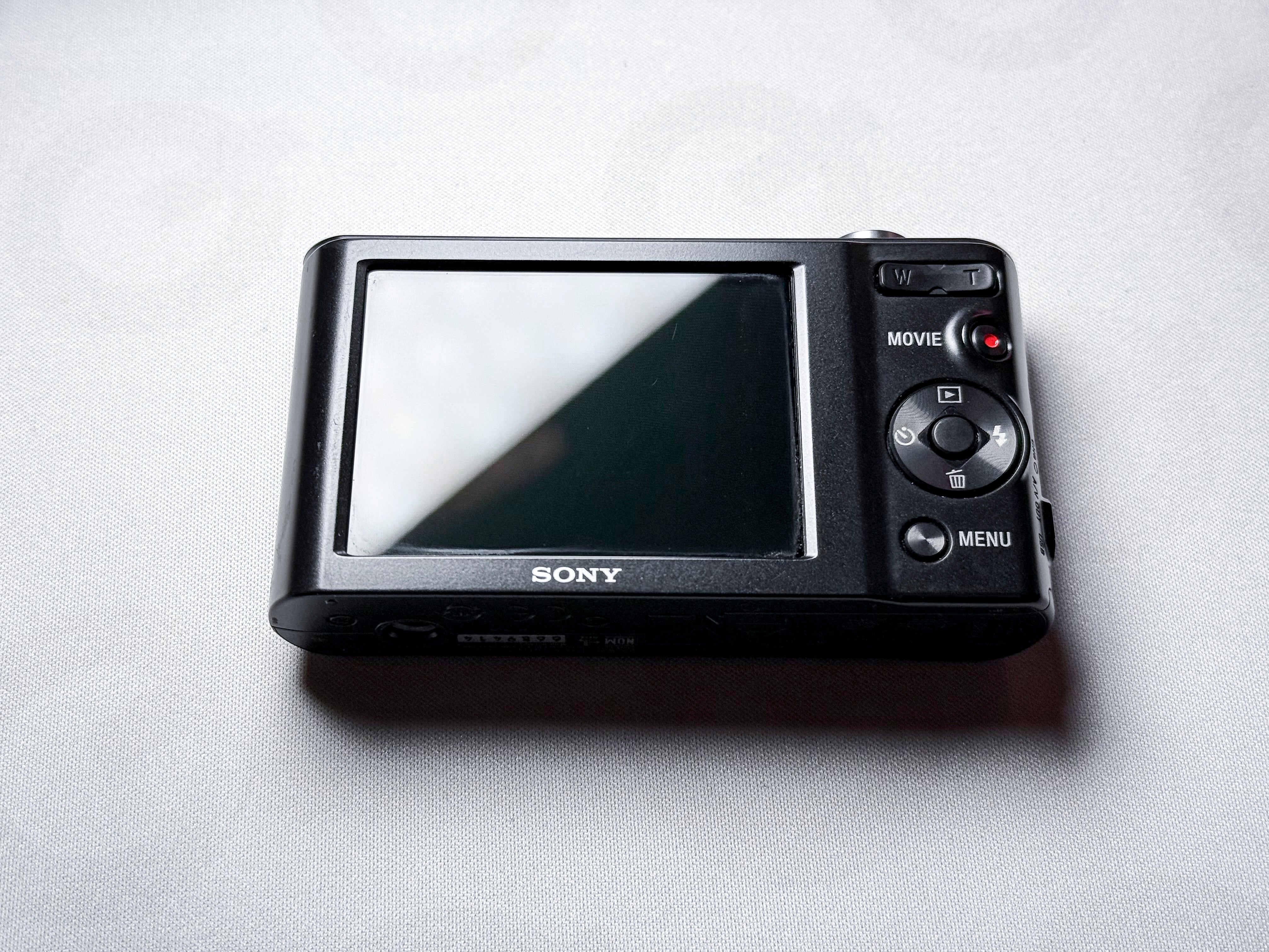 Sony Cybershot DSC W800 20Mpx CCD 5x Zoom Digicam - Garanzia, quasi perfetta