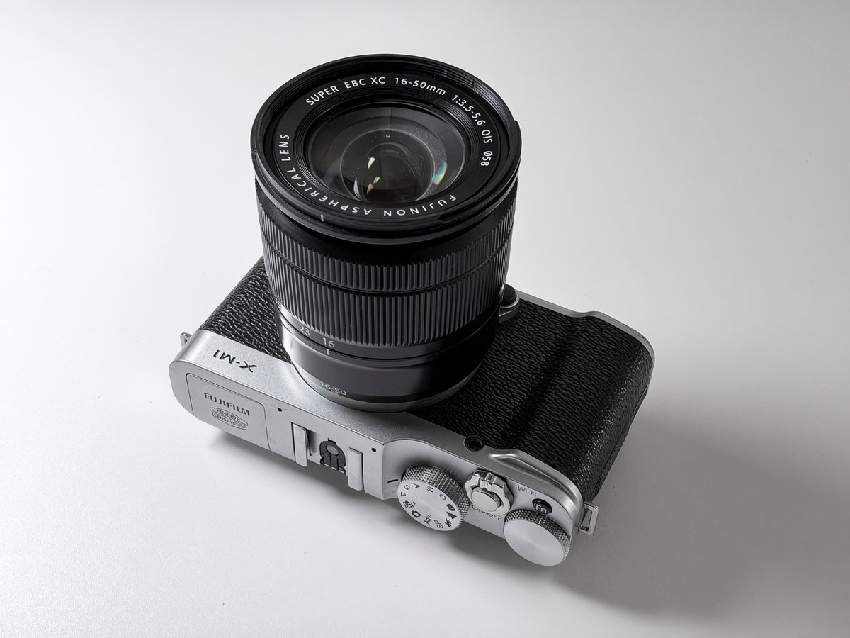 Fujifilm X-M1 + 16-50mm OIS Mirrorless APS-C Fuji - 1 Year Warranty, Excellent
