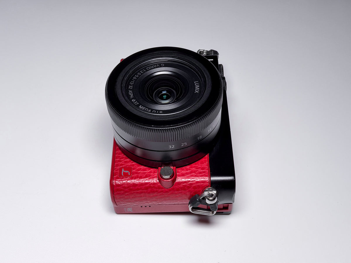 Panasonic Lumix GM5 + 12-32mm Lens MFT Camera - 1 Year Warranty GM-5