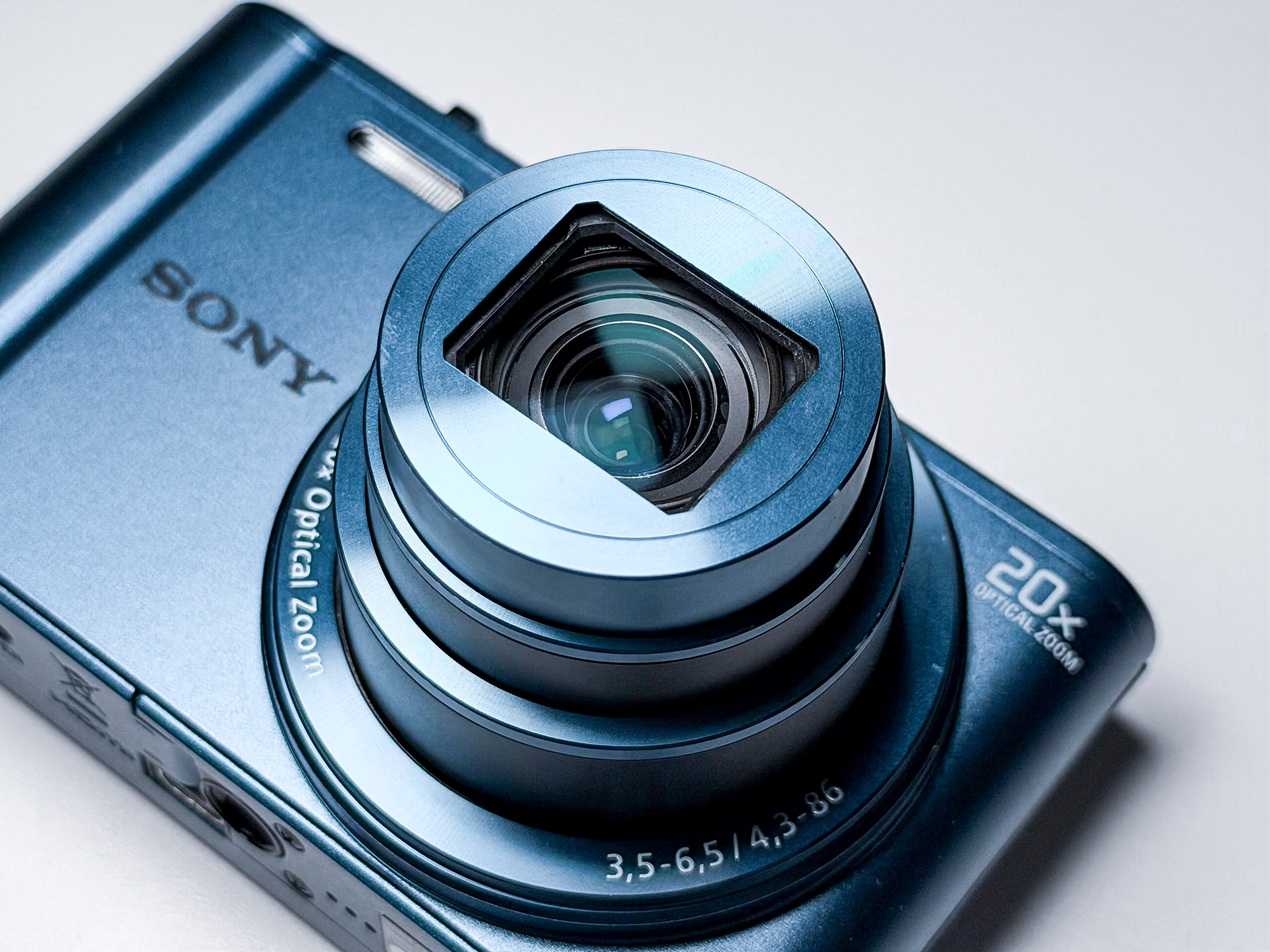 Sony WX300 WX350 Cyber-shot 20x Zoom - 1 Year Warranty DSC-WX300