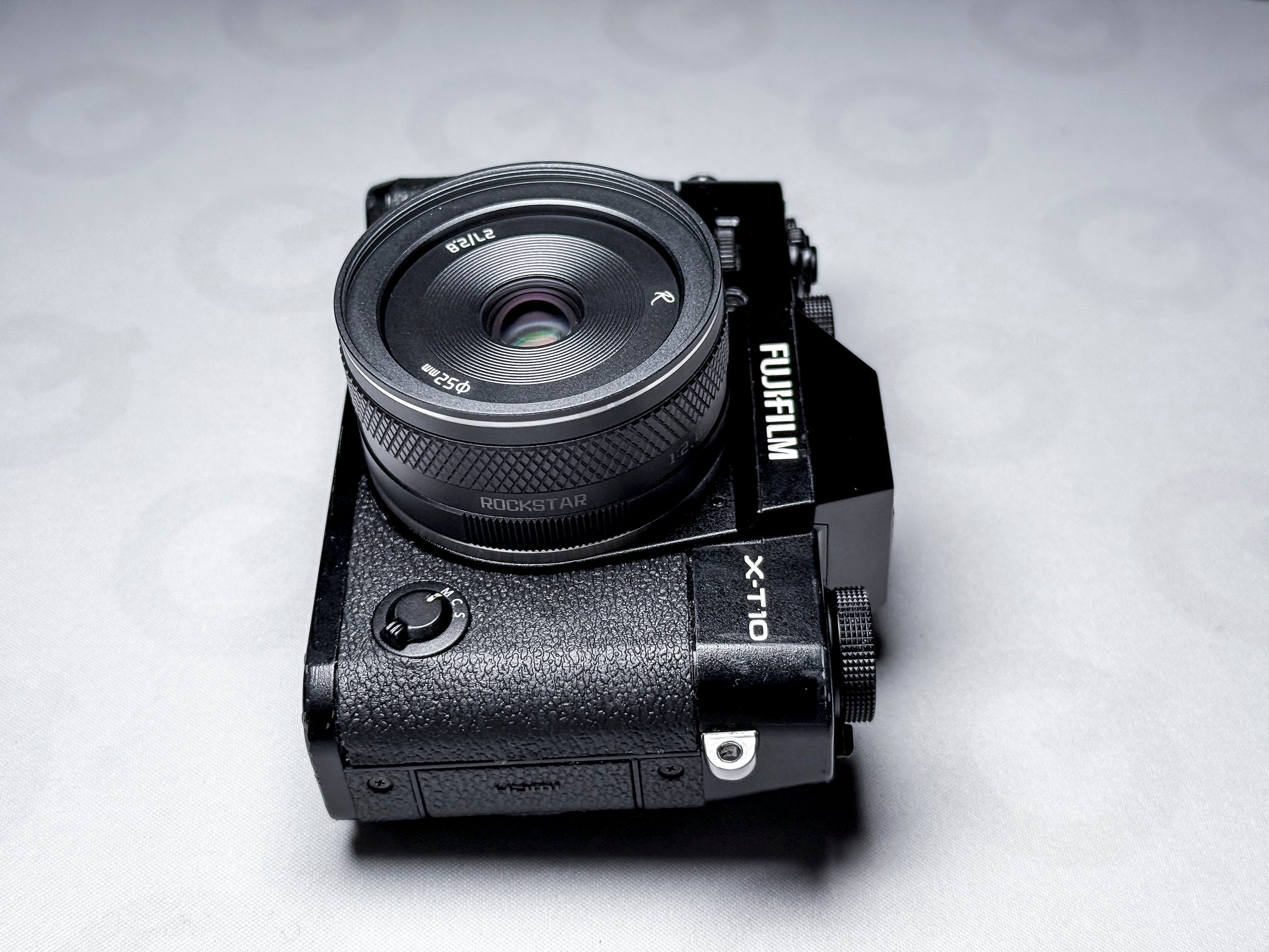 Fujifilm X-T10 APS-C Mirrorless + 27mm f/2.8 Lens - Manual Focus Only, XT10 Fuji