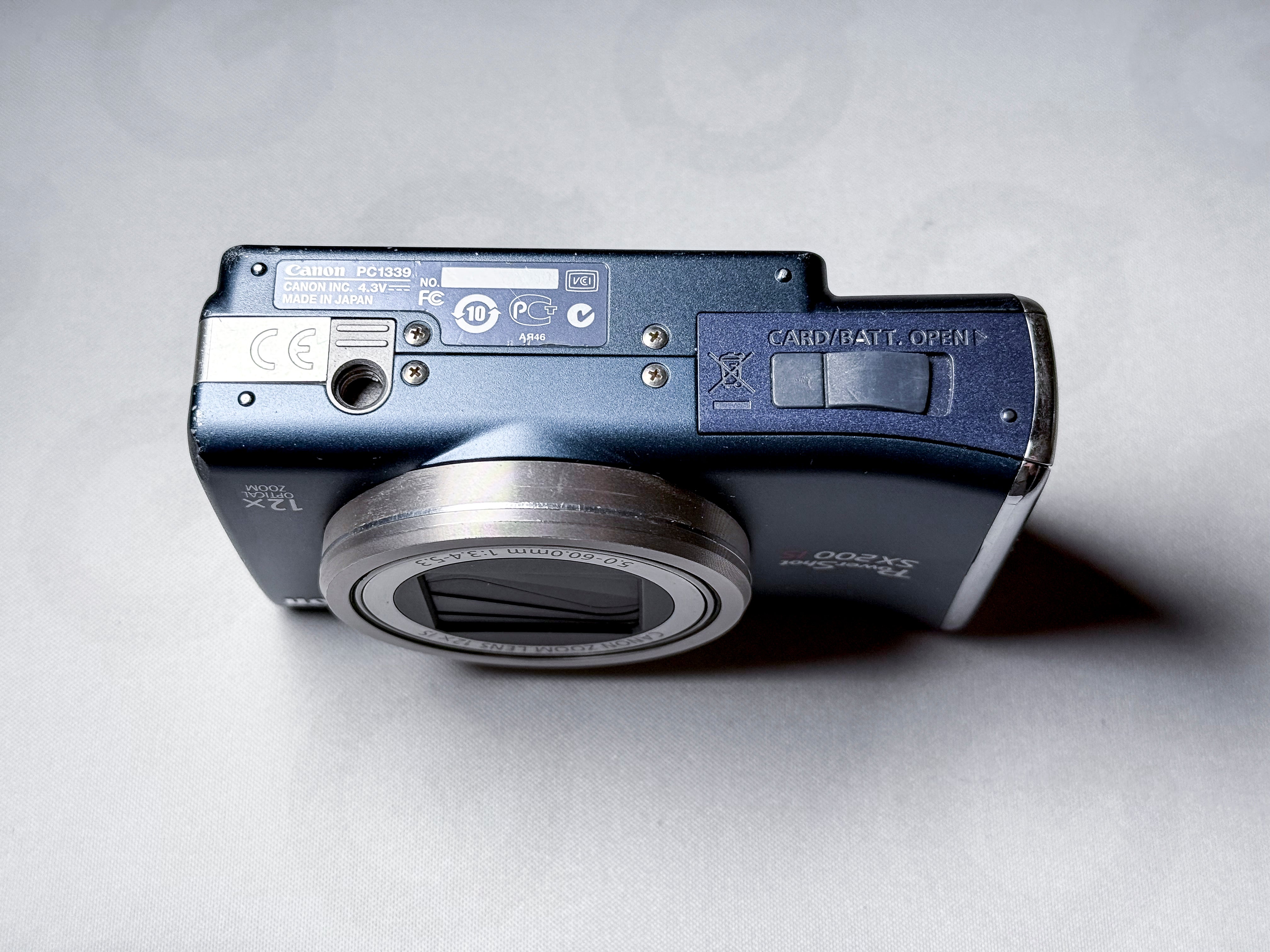 Canon Powershot SX200 IS Compact Camera with 12X Zoom - Warranty, Perfectly Working