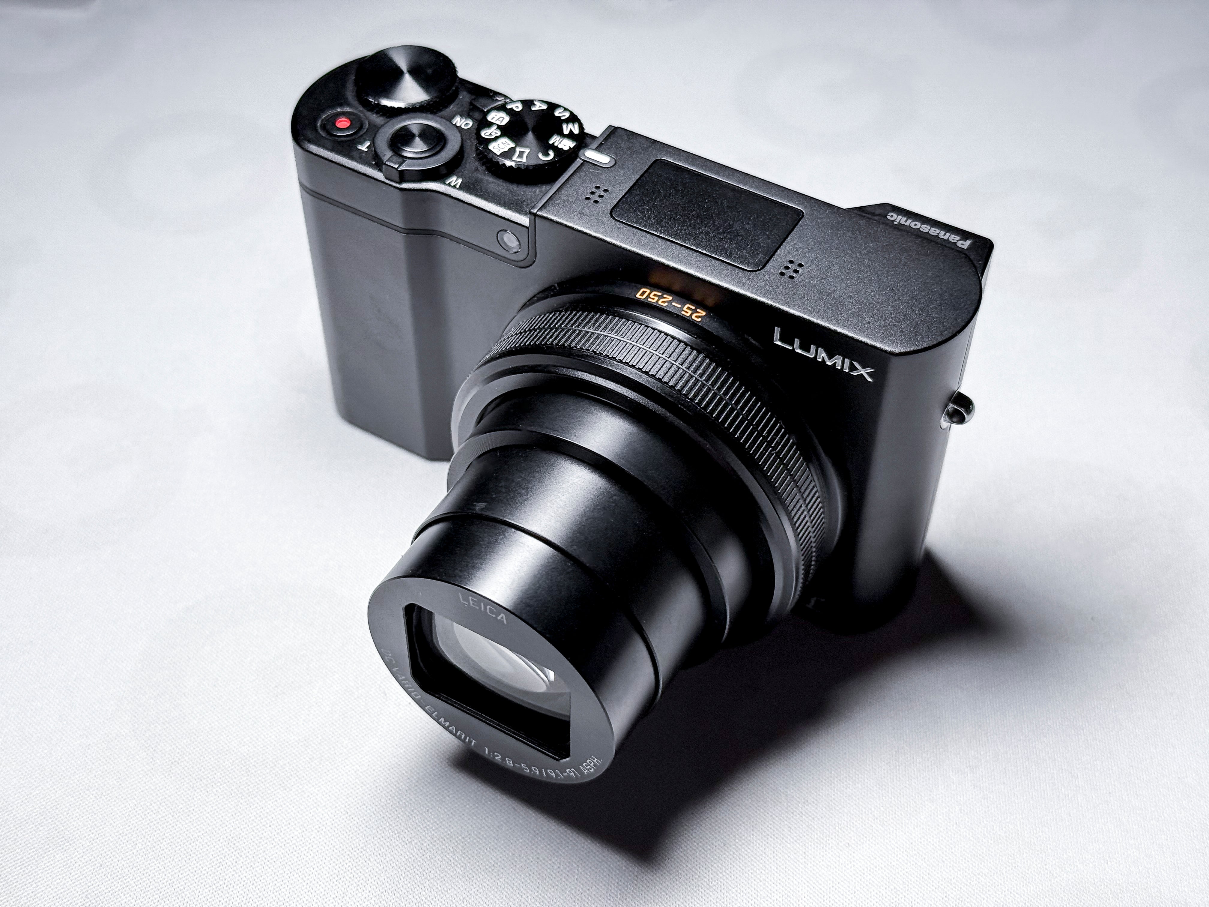 Panasonic Lumix TZ100 Digital Compact camera with Leica Lens - Warranty, Excellent